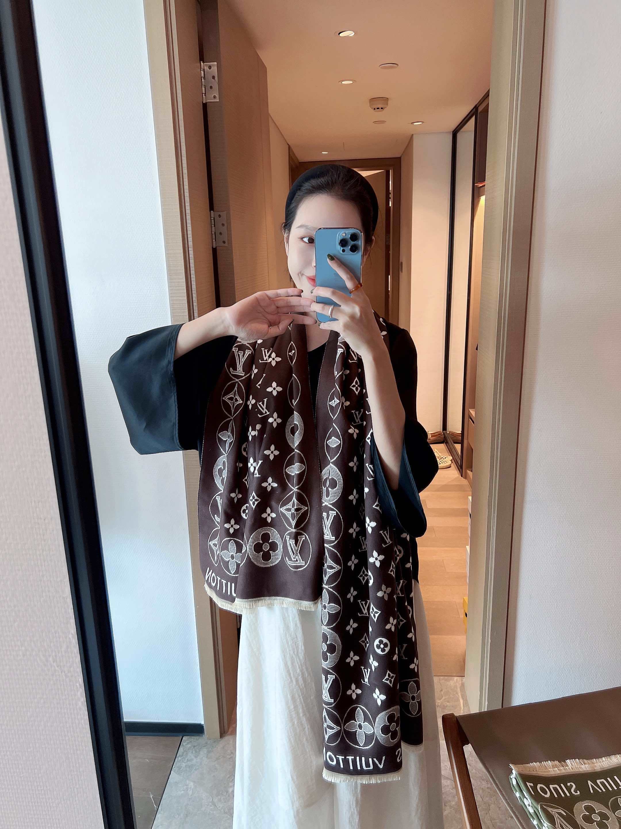 $21.00 LV ZT10012 gallery