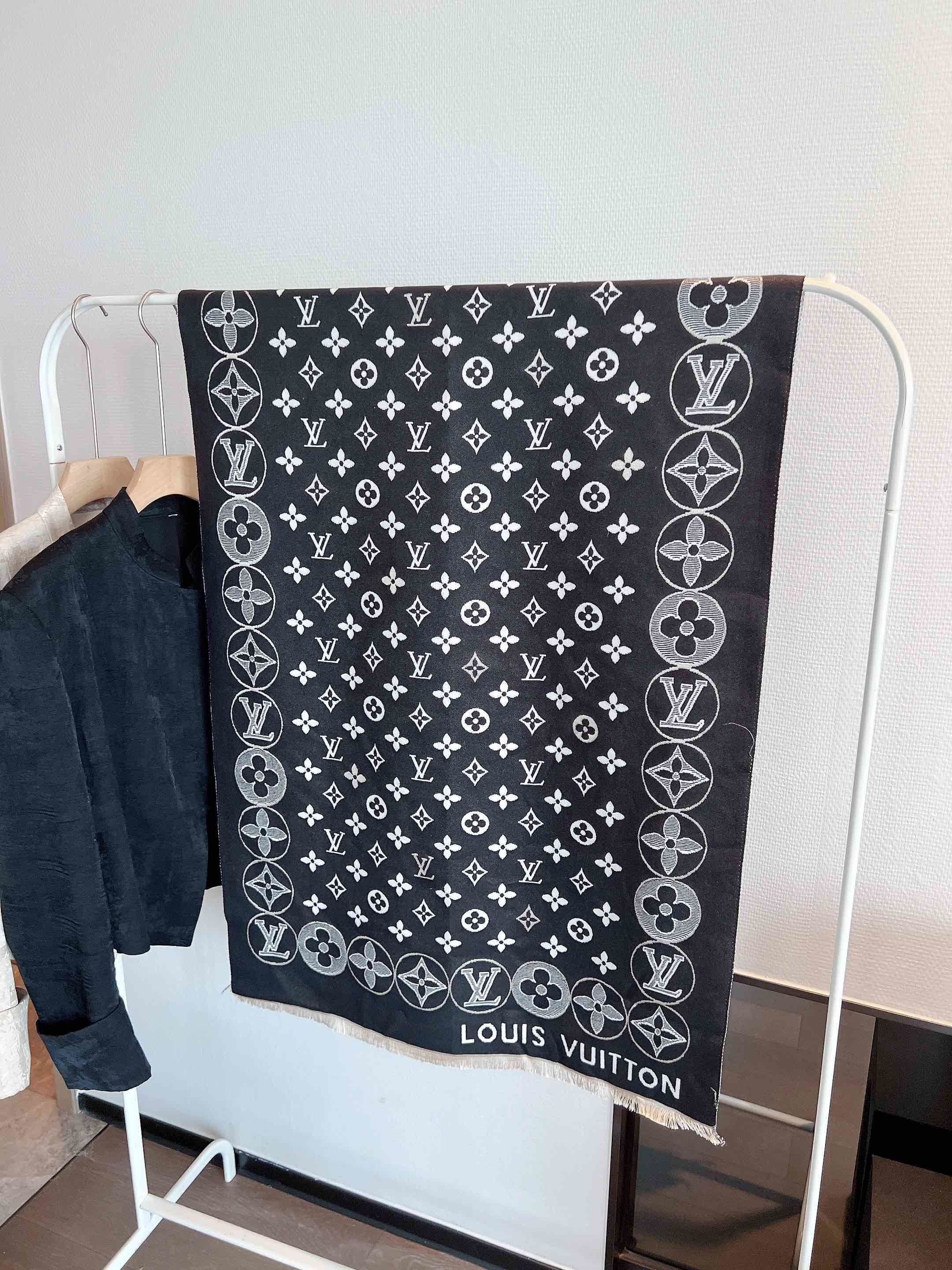 $21.00 LV ZT10012 gallery