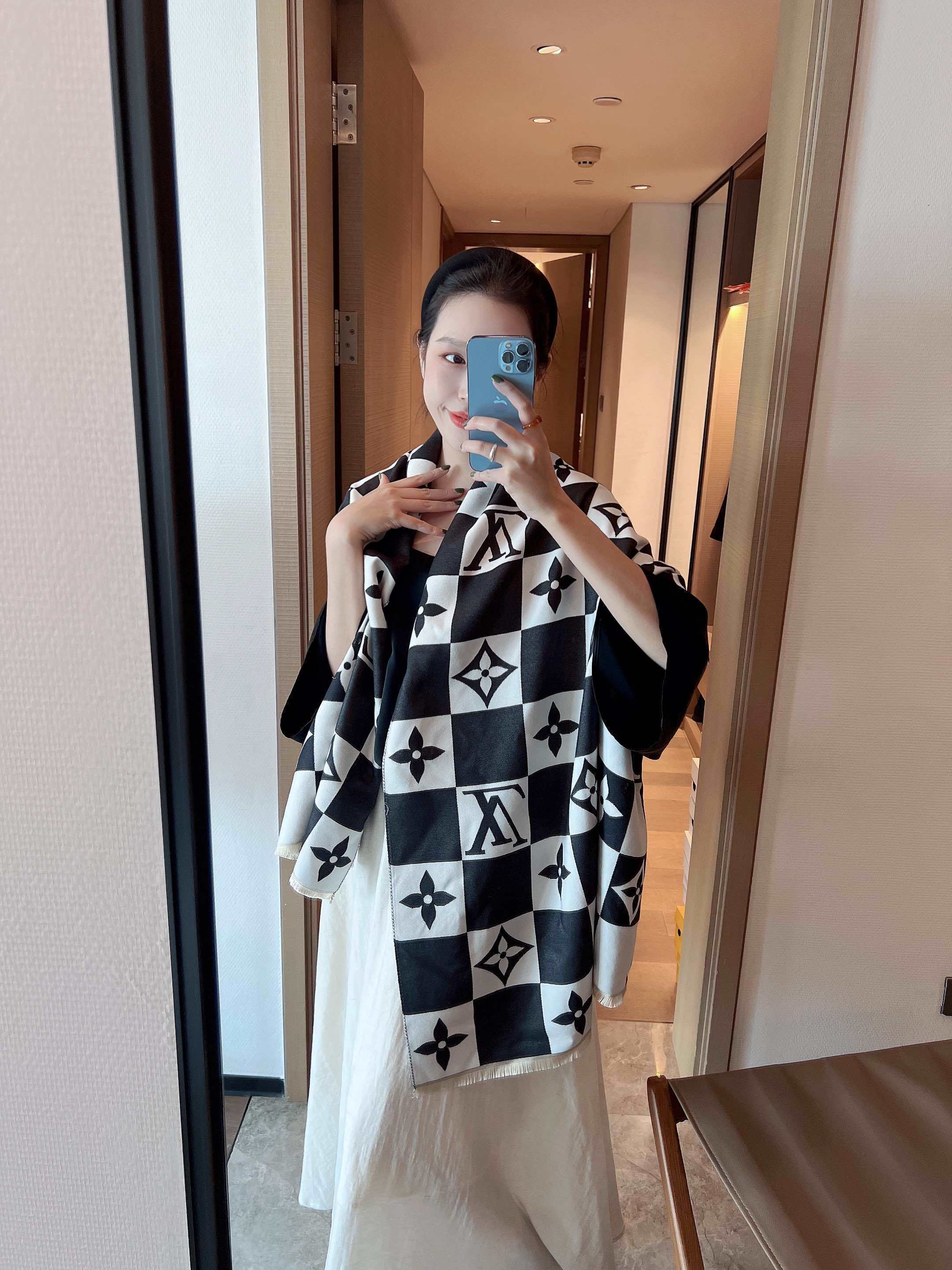 $21.00 LV ZT10013 gallery