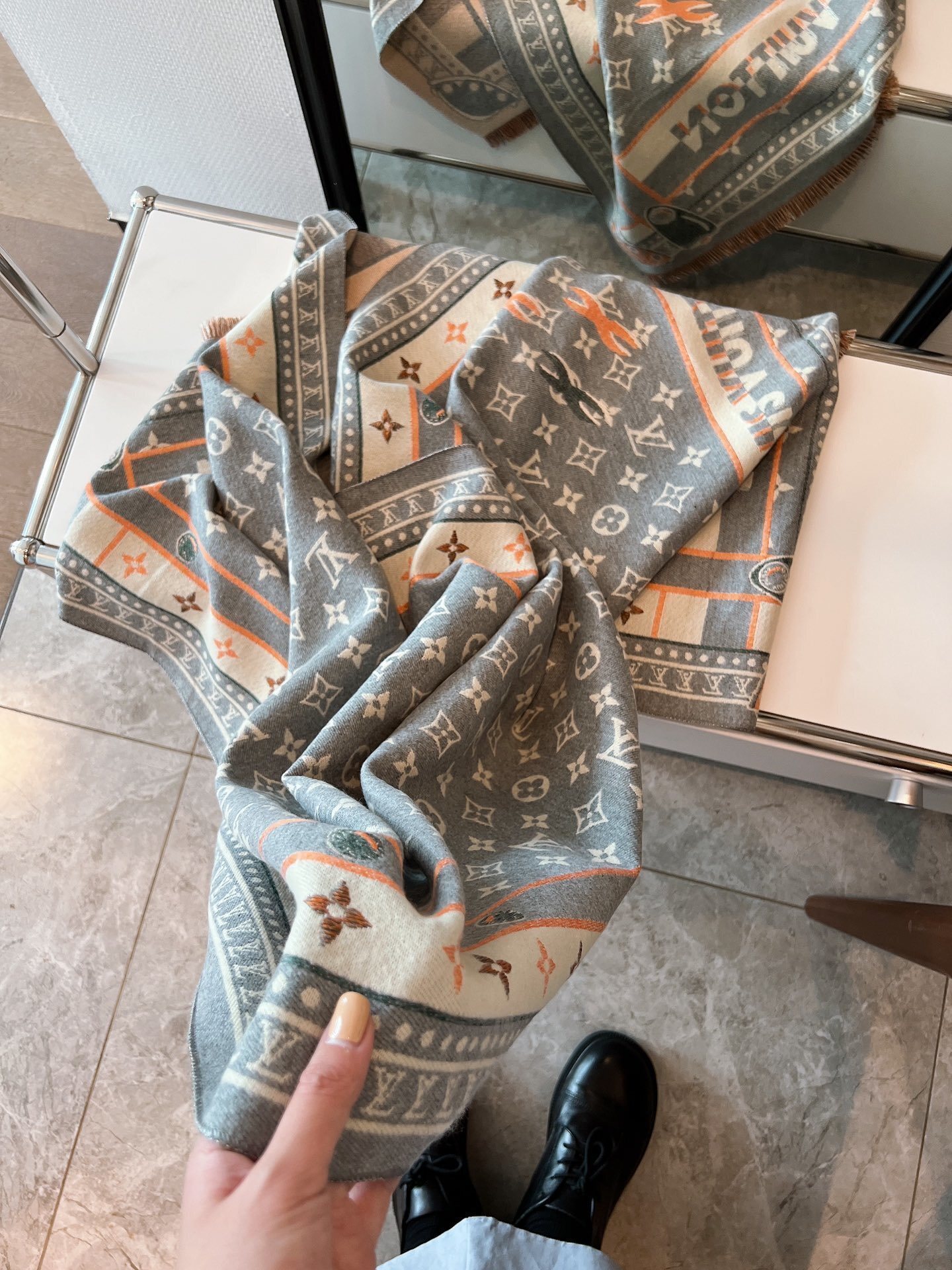 $21.00 LV ZT10036 gallery