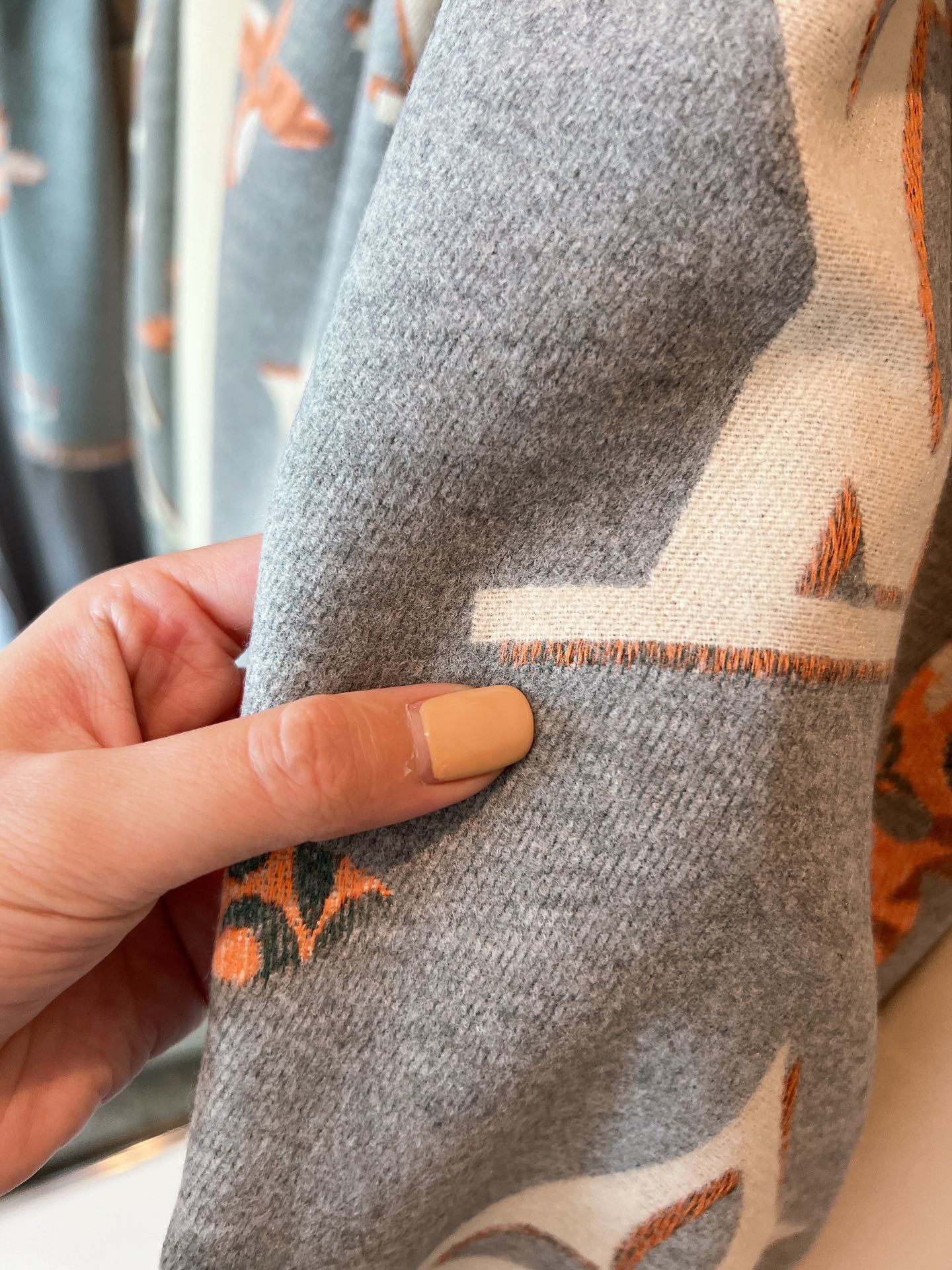 $21.00 LV ZT10037 gallery