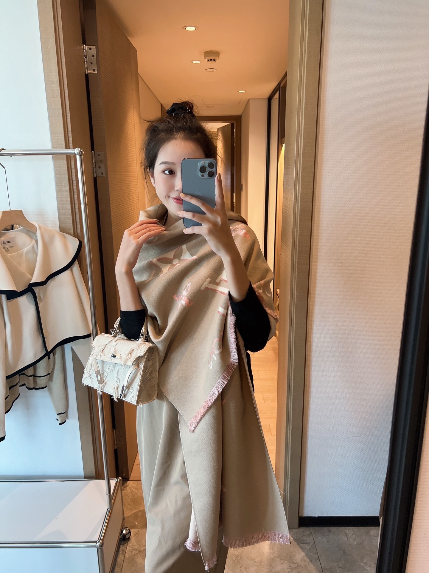 $21.00 LV ZT10037 gallery