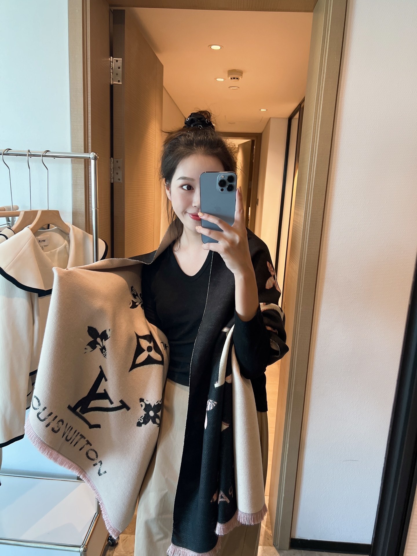 $21.00 LV ZT10037 gallery