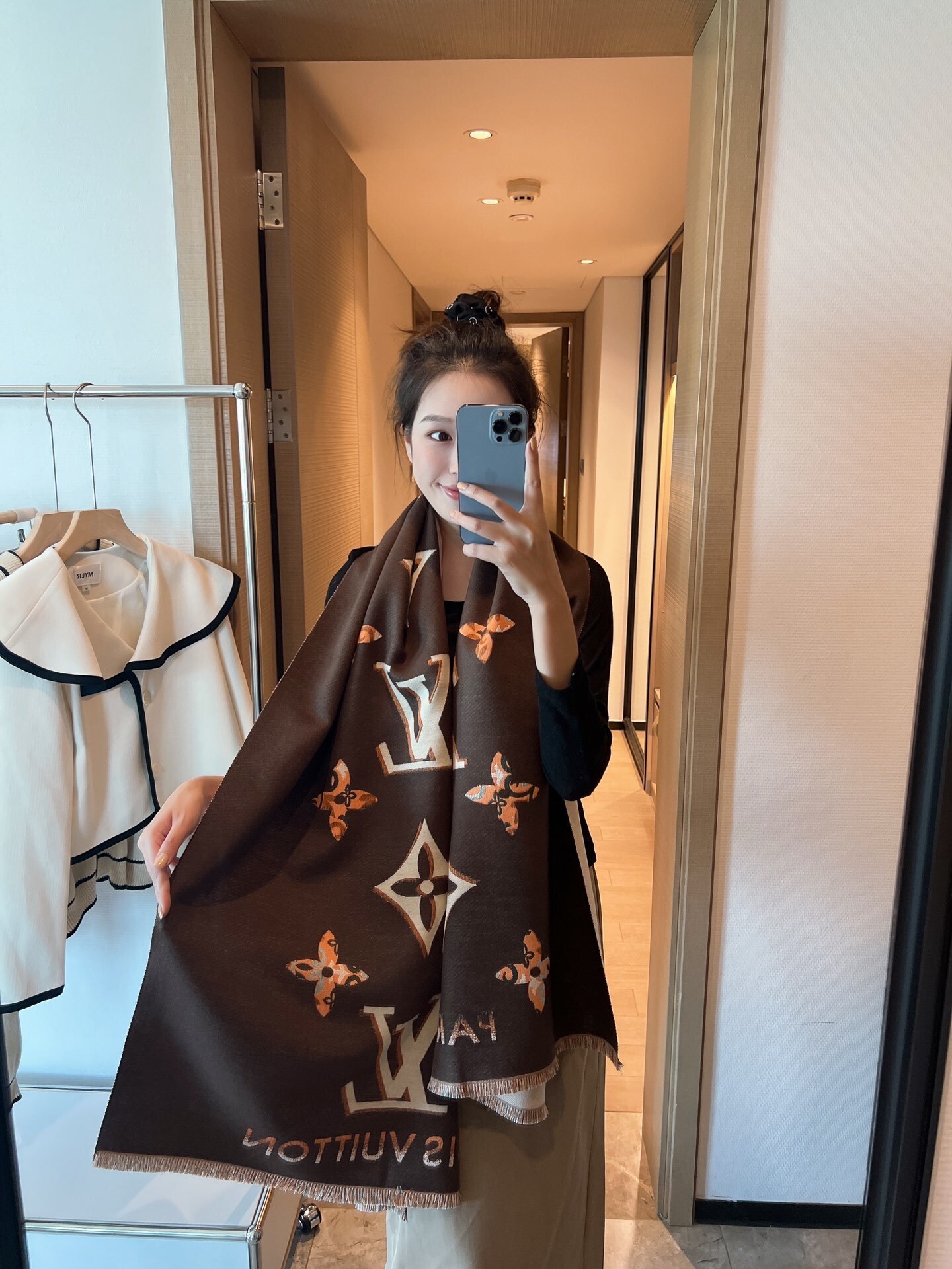 $21.00 LV ZT10037 gallery