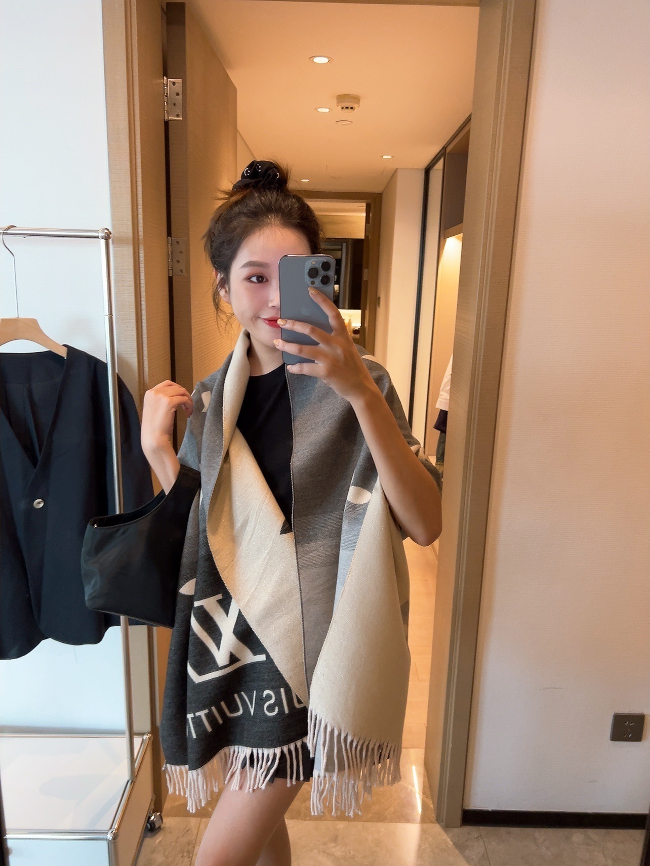 $21.00 LV ZT10038 gallery