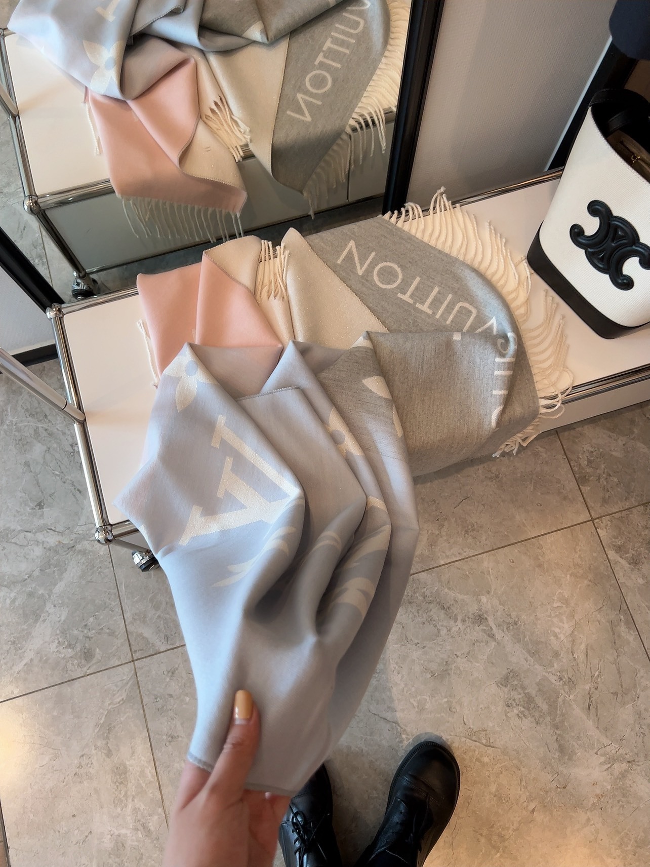 $21.00 LV ZT10038 gallery