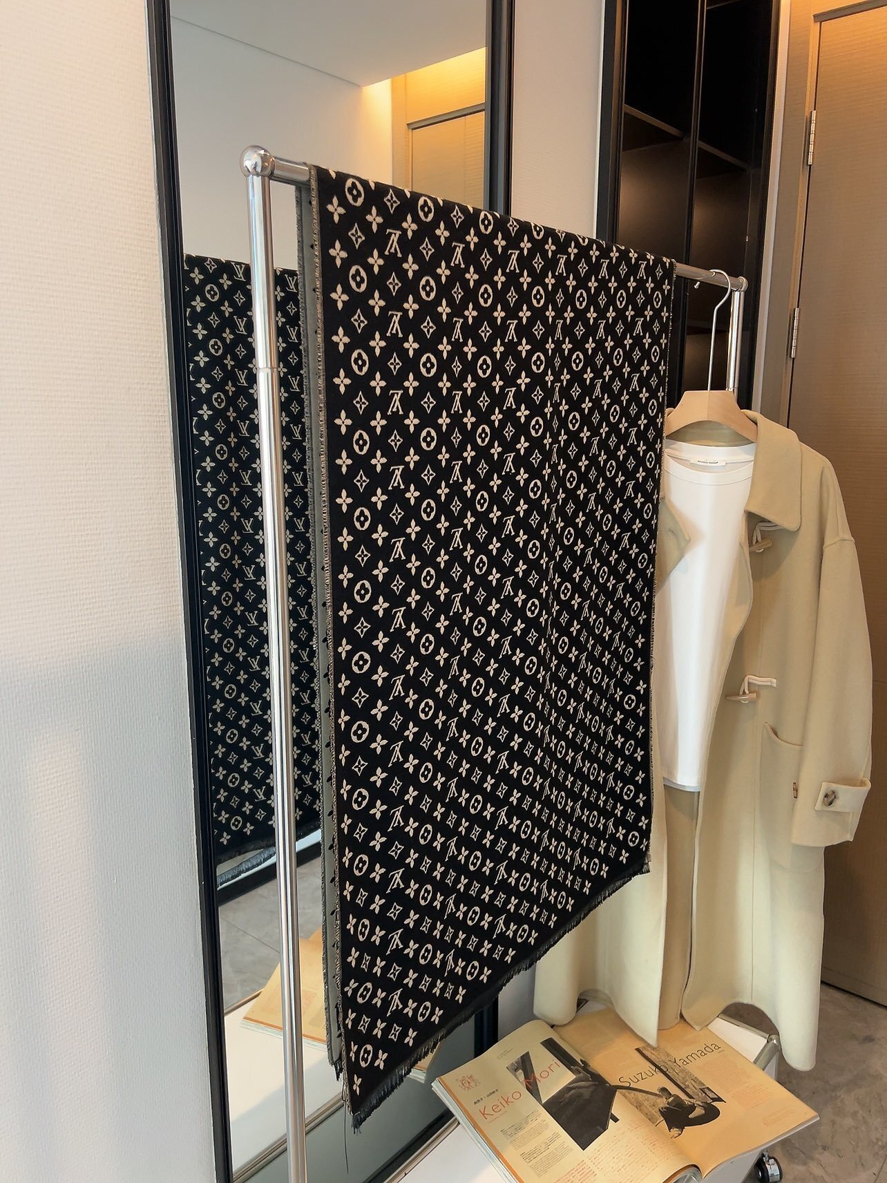 $21.00 LV ZT10040 gallery