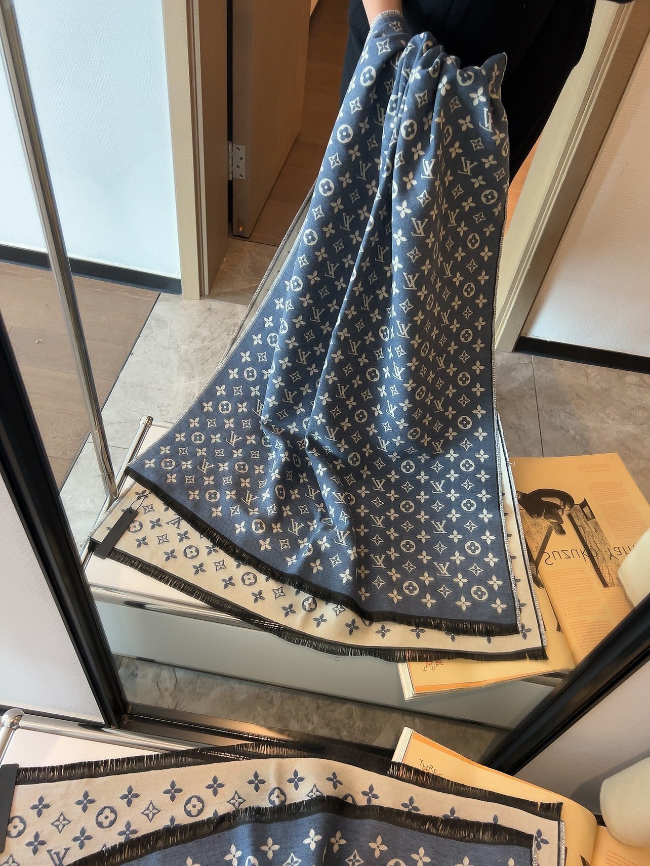 $21.00 LV ZT10040 gallery