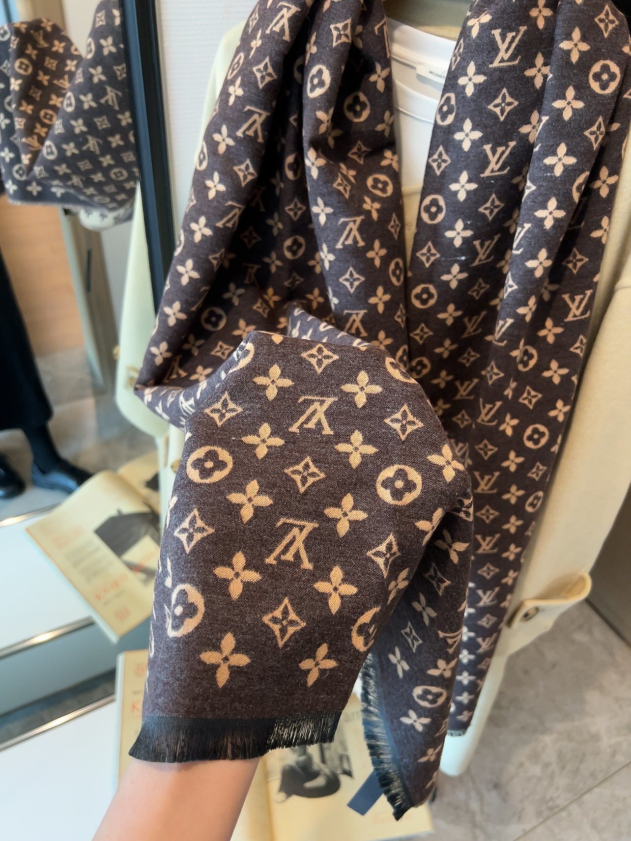 $21.00 LV ZT10040 gallery