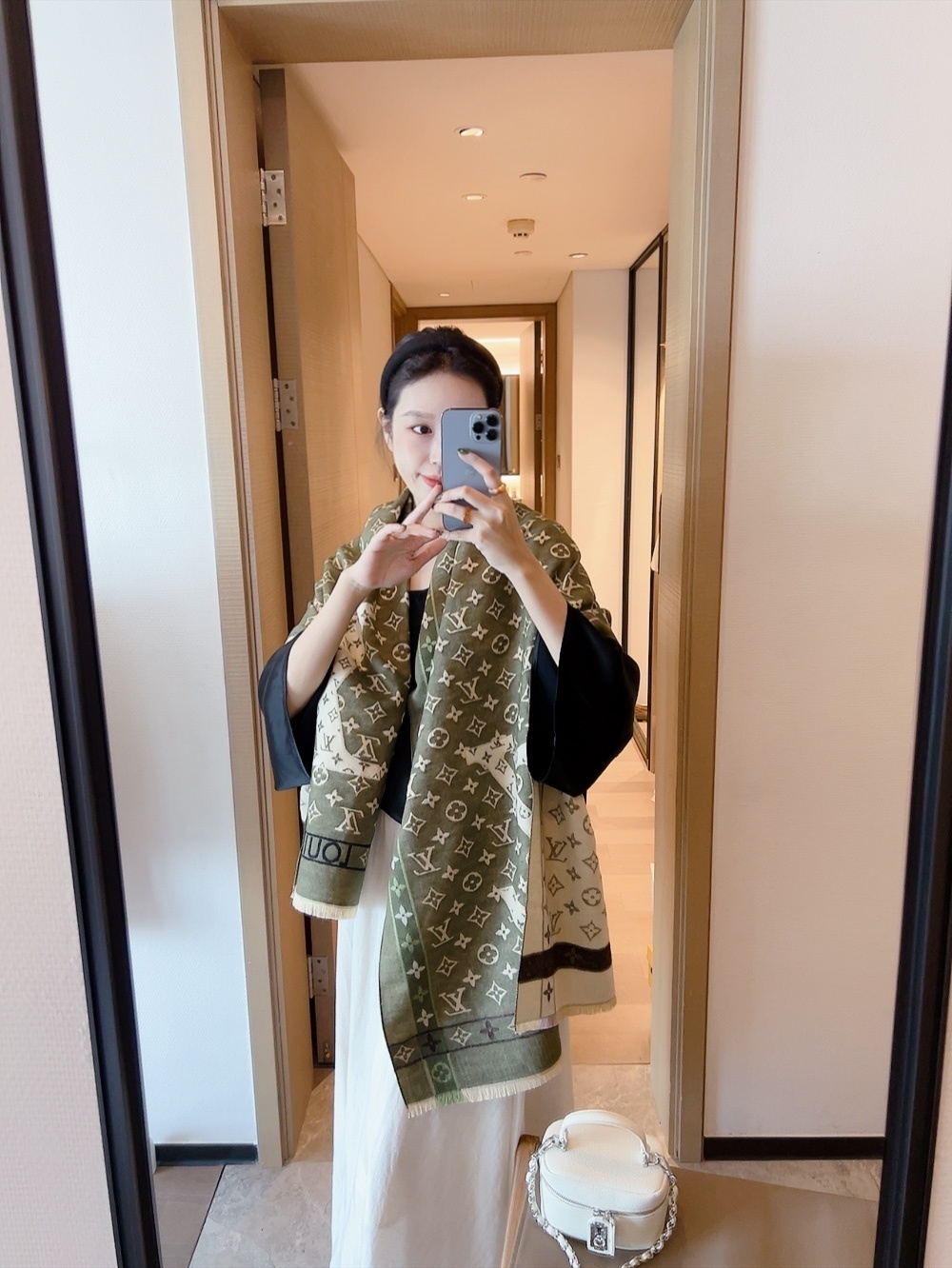 $21.00 LV ZT10044 gallery