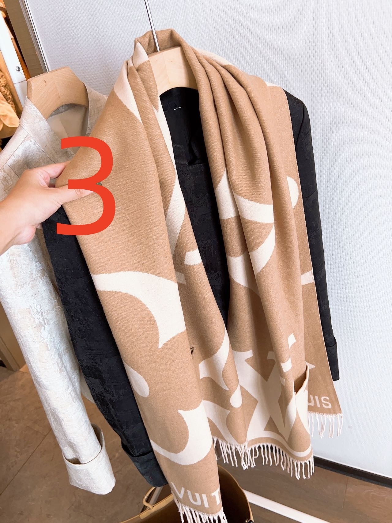 $21.00 LV ZT10048 gallery