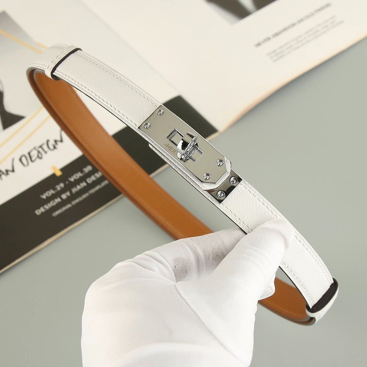 $21.43 Hermès ZT9605 gallery