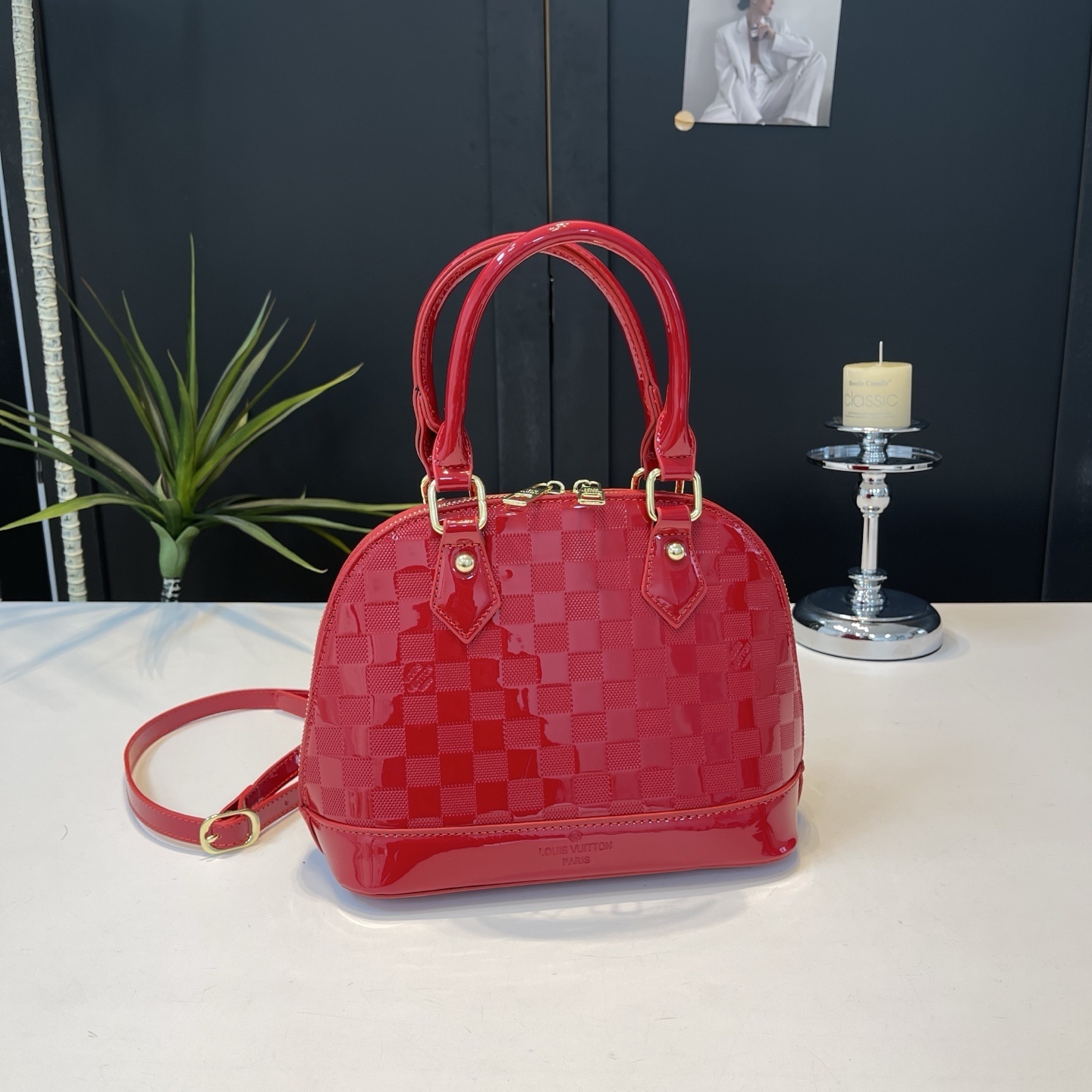 $22.22 LV HE7563 gallery