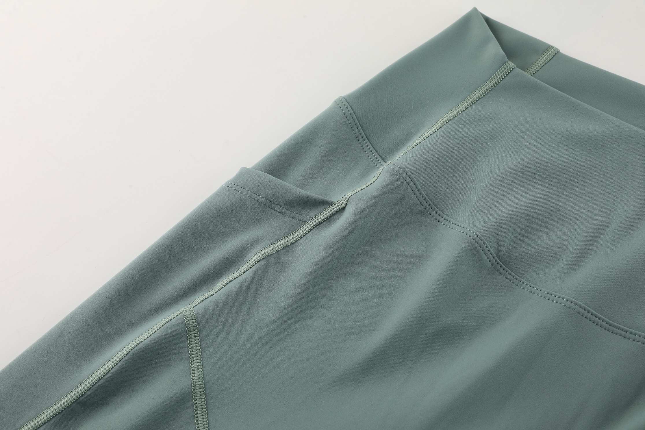 $22.50 ALO LULULEMON ZT10598 gallery