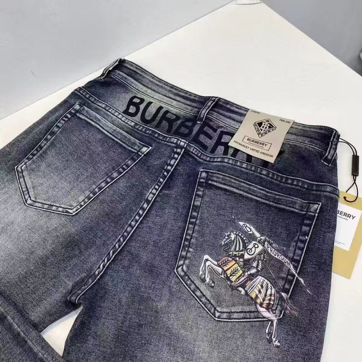 $24.75 BURBERRY ZT10204 gallery