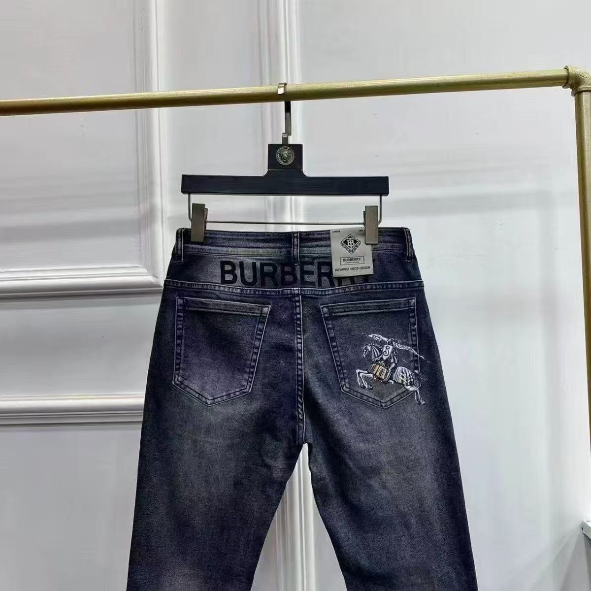 $24.75 BURBERRY ZT10211 gallery