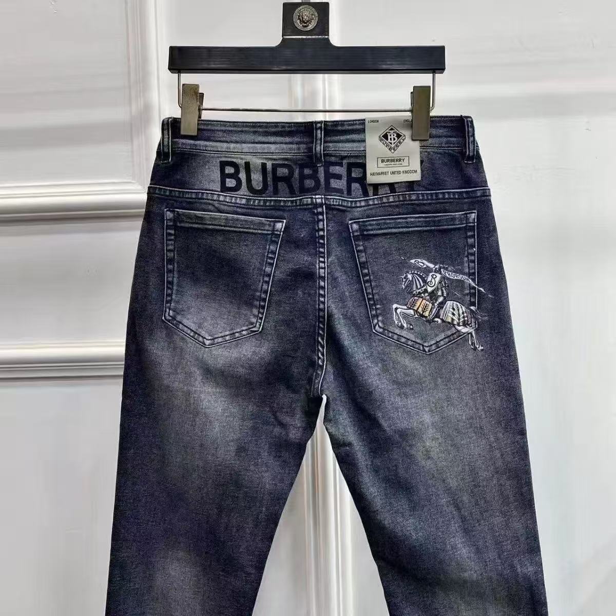 $24.75 BURBERRY ZT10211 gallery