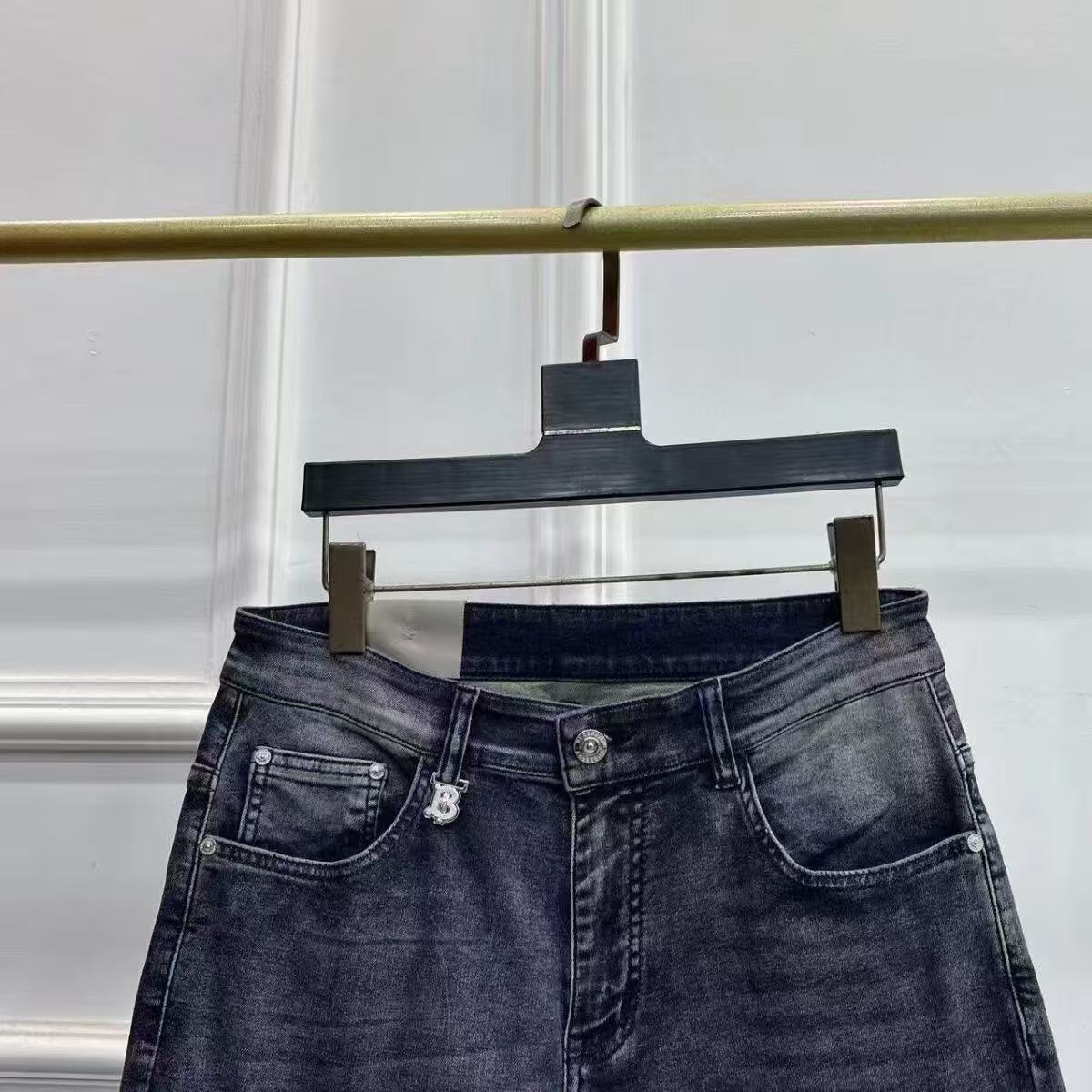 $24.75 BURBERRY ZT10211 gallery