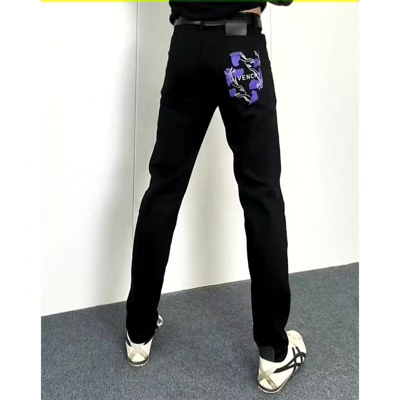 $24.75 GIVENCHY ZT10210 gallery