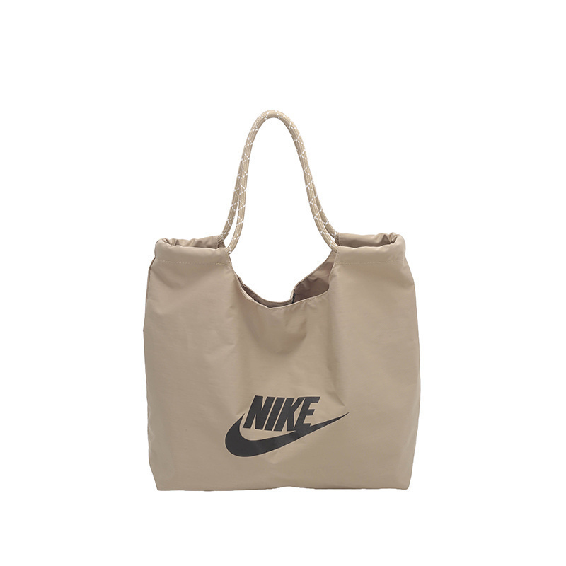 $24.75 NIKE ZT10431 gallery