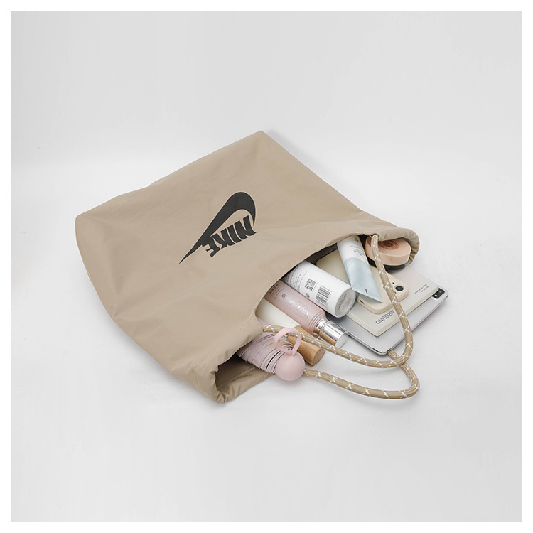 $24.75 NIKE ZT10431 gallery