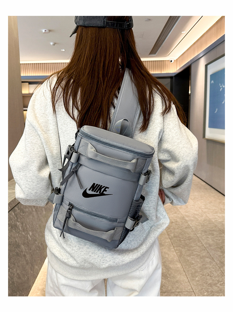 $24.75 NIKE ZT10441 gallery