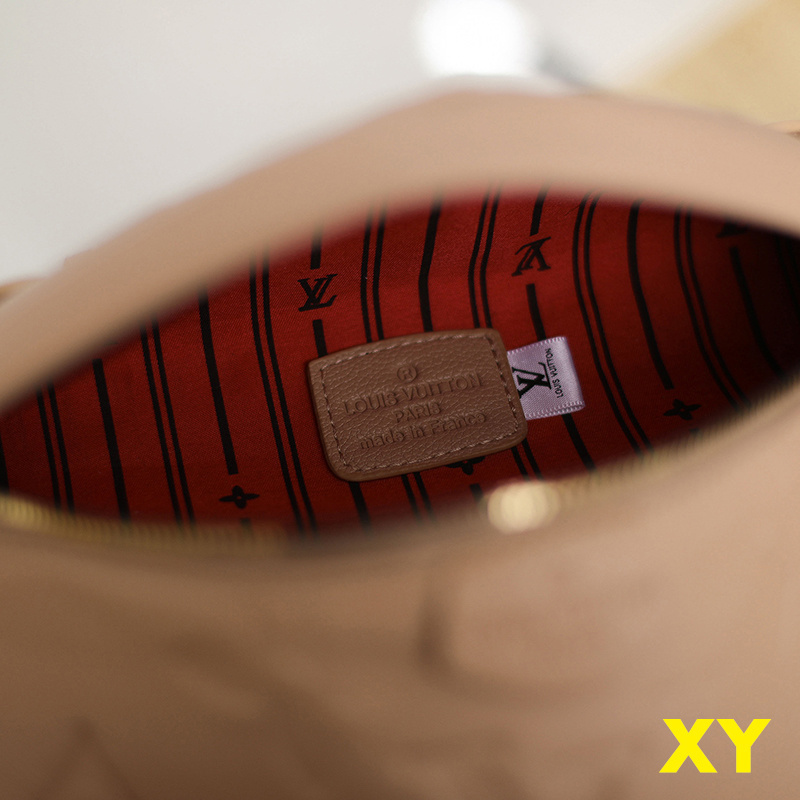 $25 LV ZT9734 gallery