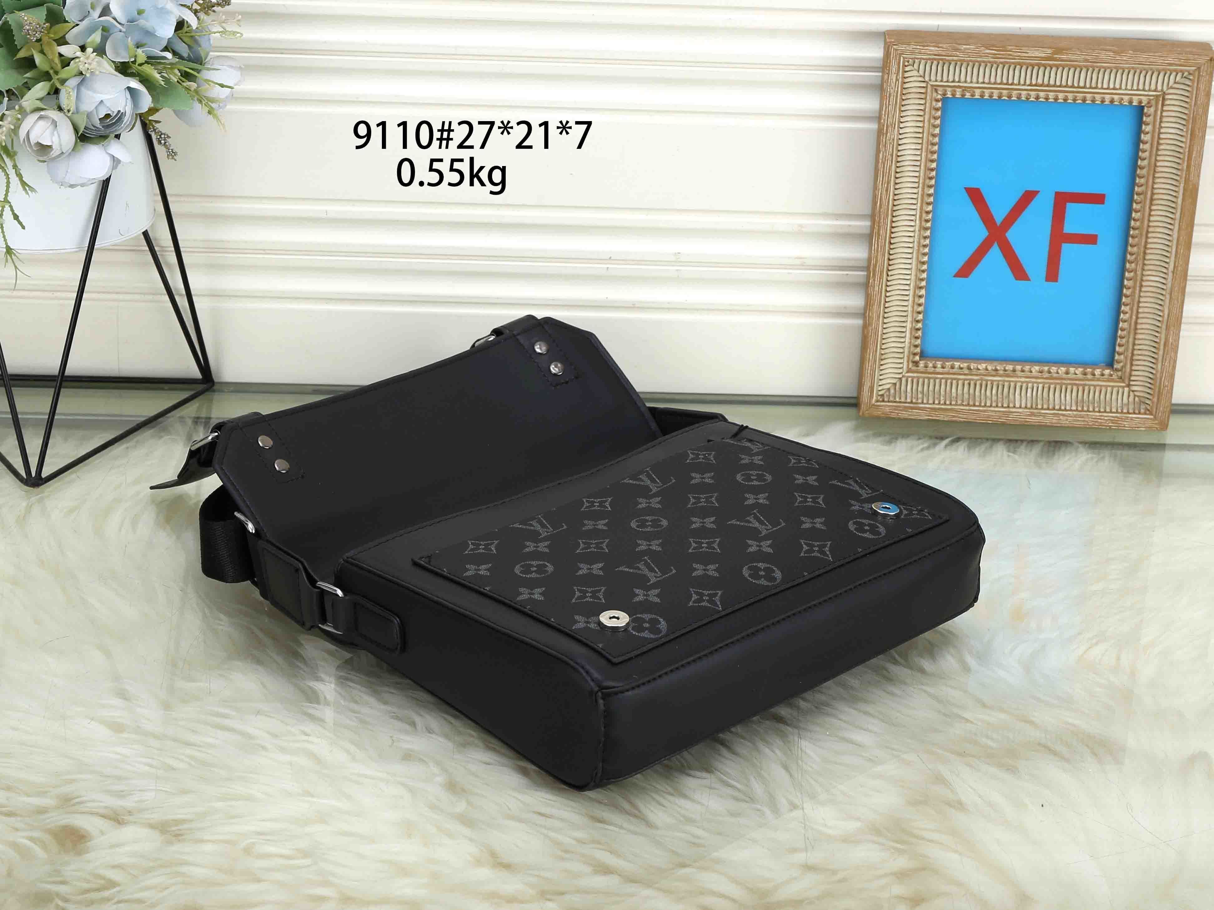 $25 LV ZT9741 gallery