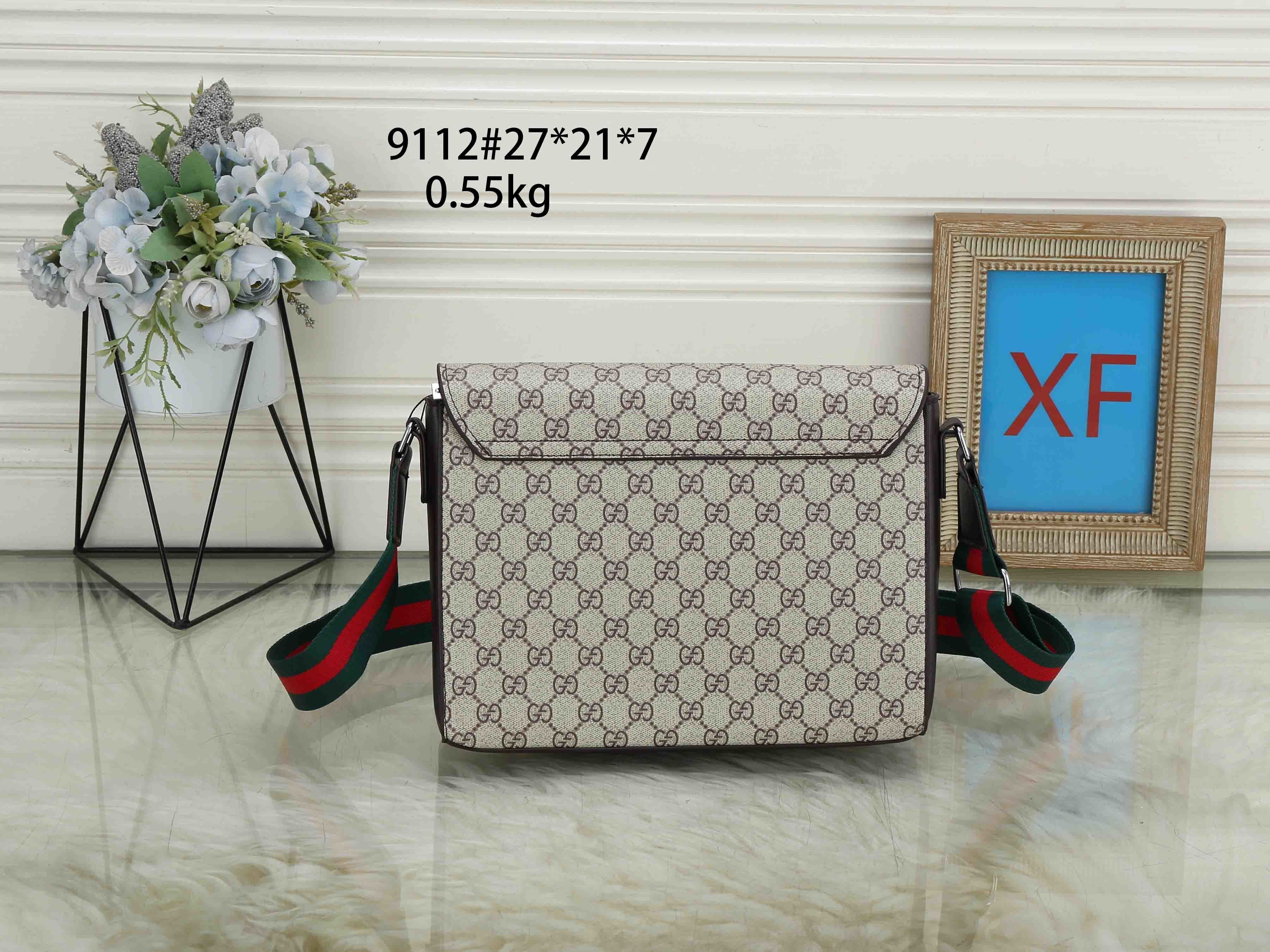 $25 LV ZT9742 gallery