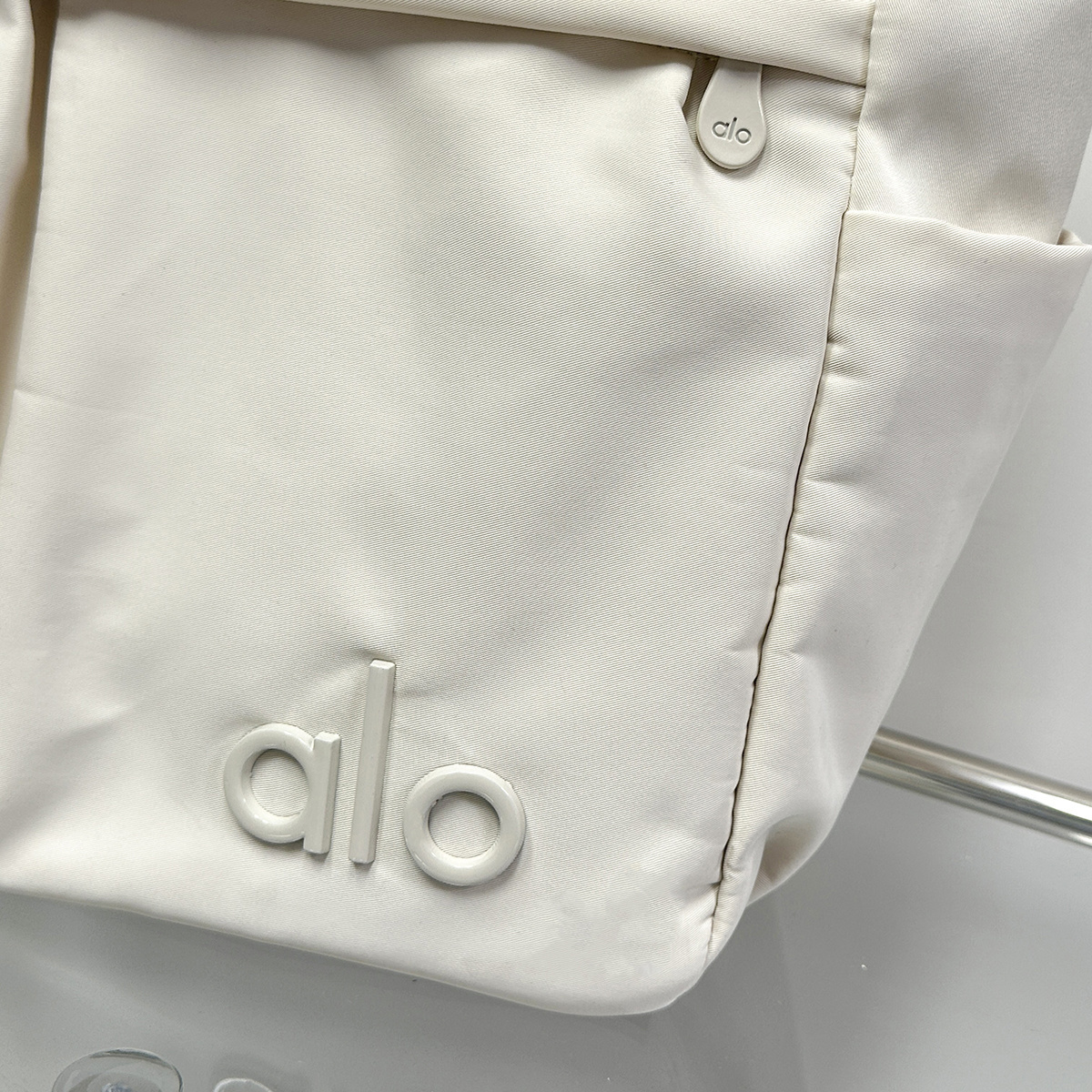 $27 ALO ZT10407 gallery