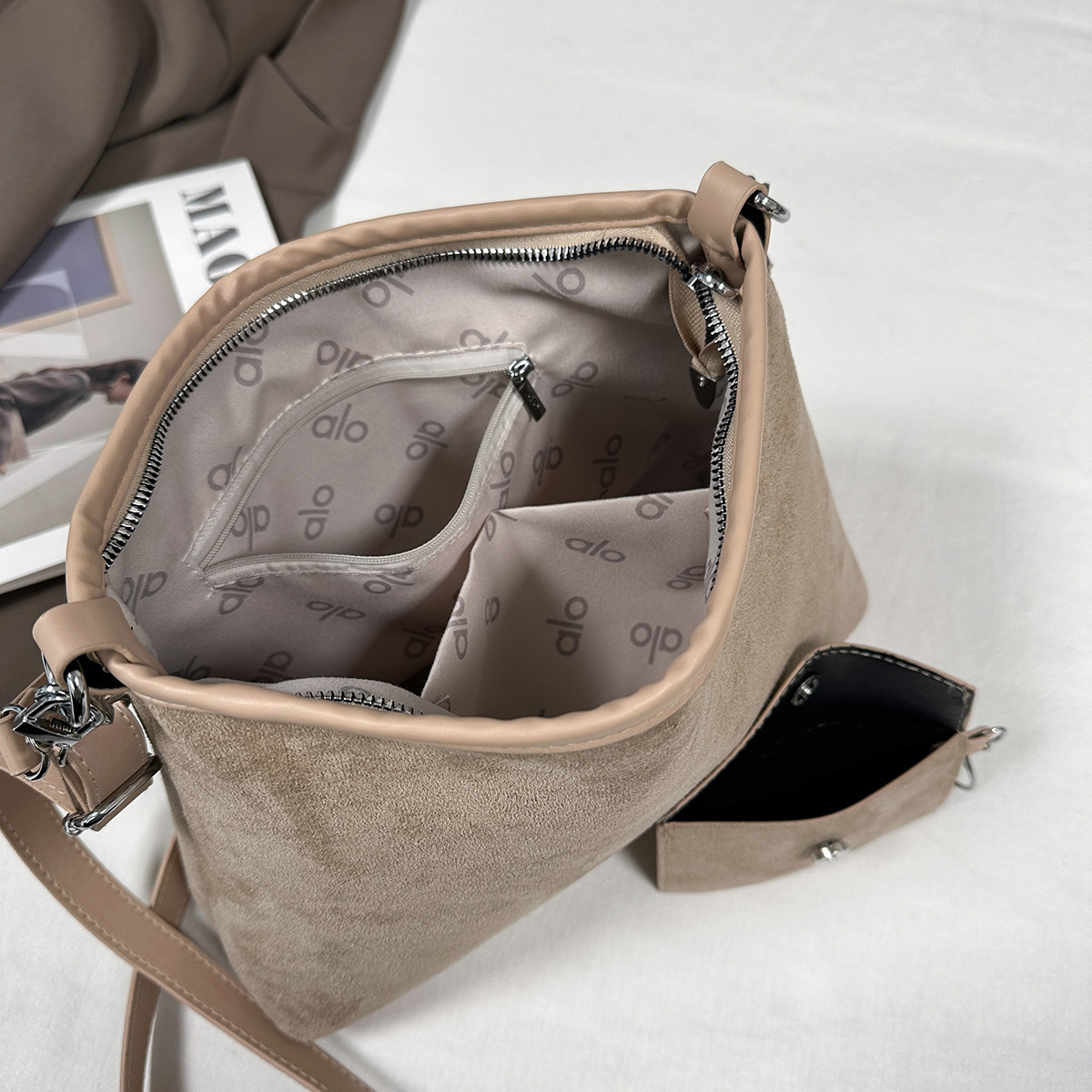 $27 ALO ZT10423 gallery