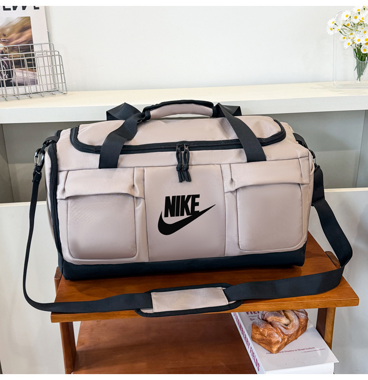 $27 NIKE ZT10427 gallery