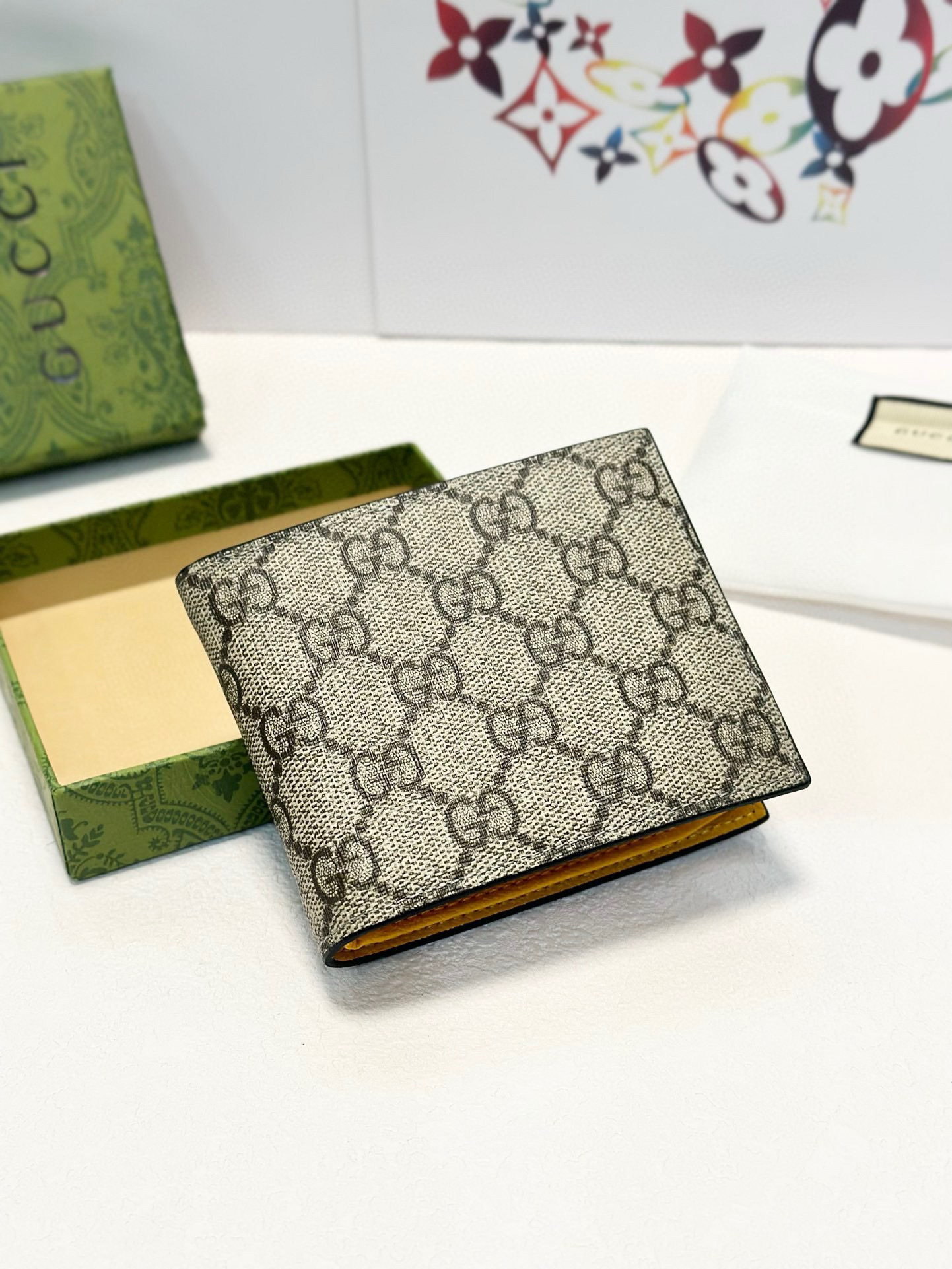 $27.68 GUCCI ZT9563 gallery