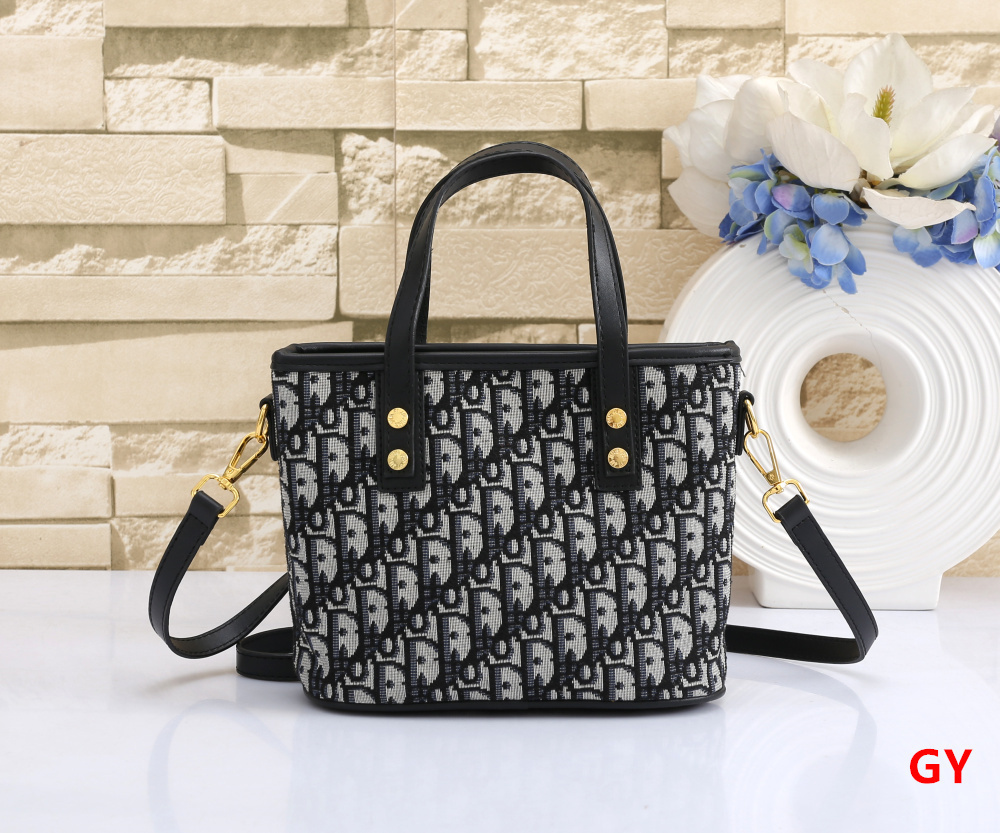 $27.68 LV ZT9693 gallery