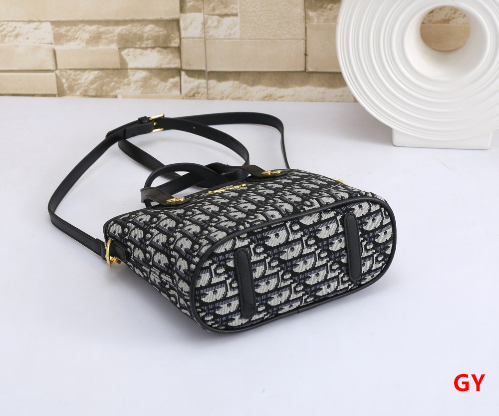 $27.68 LV ZT9693 gallery