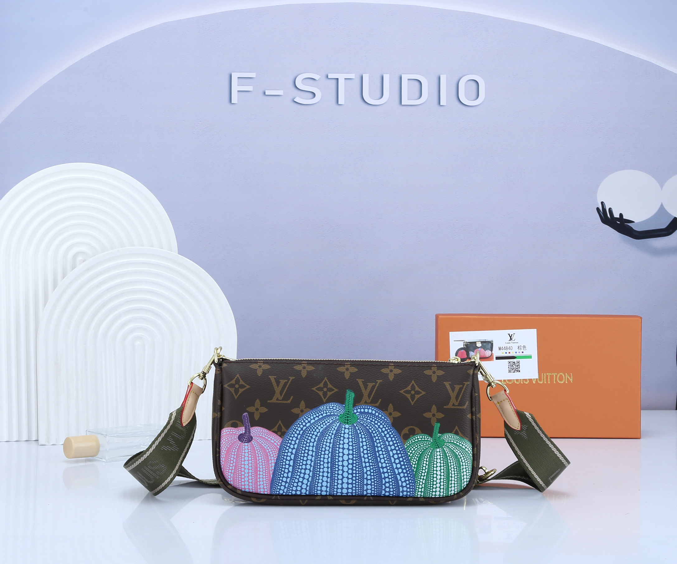 $27.68 LV ZT9724 gallery