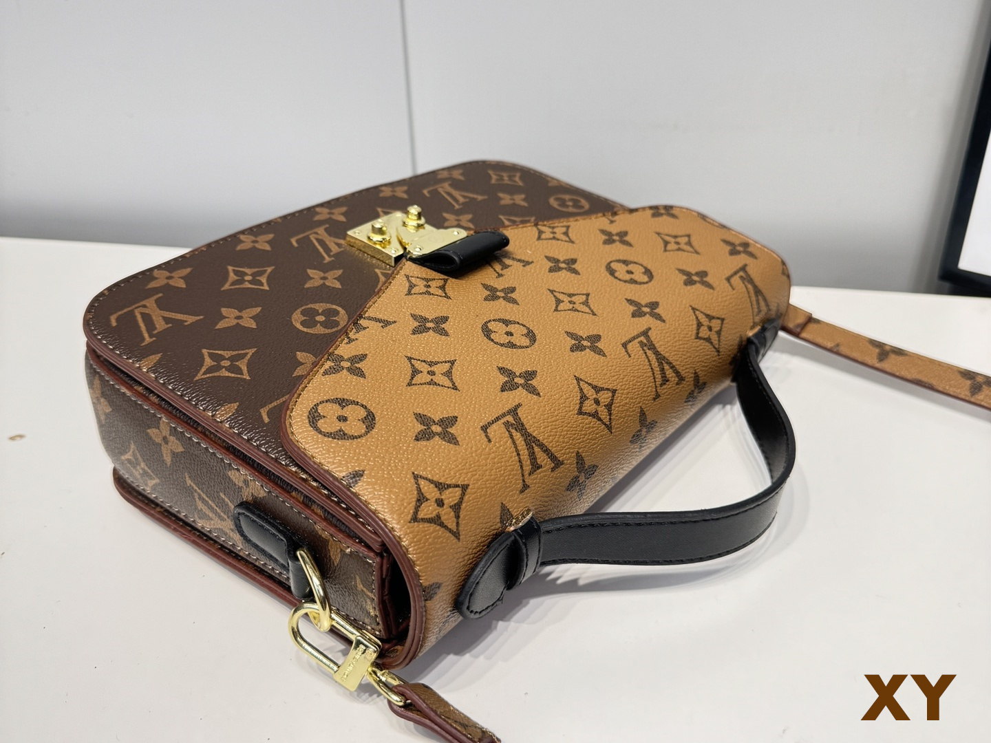 $27.68 LV ZT9737 gallery