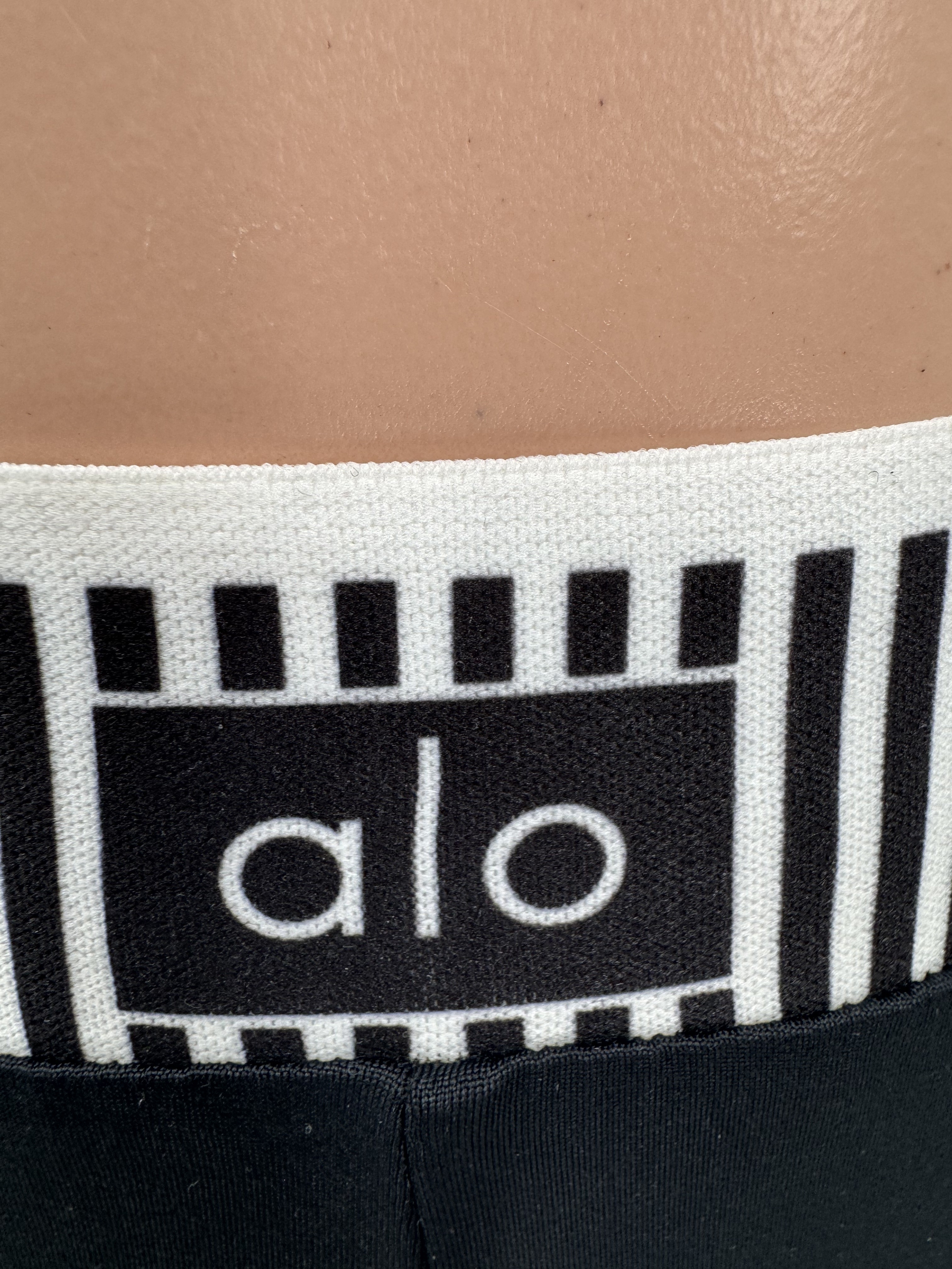 $28.88 ALO ZT9369 gallery