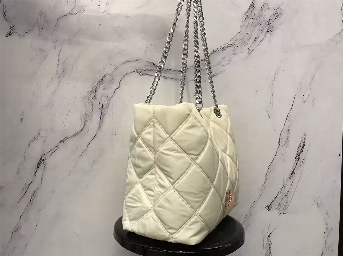 $29.00 bimba y Lola ZT9324 gallery