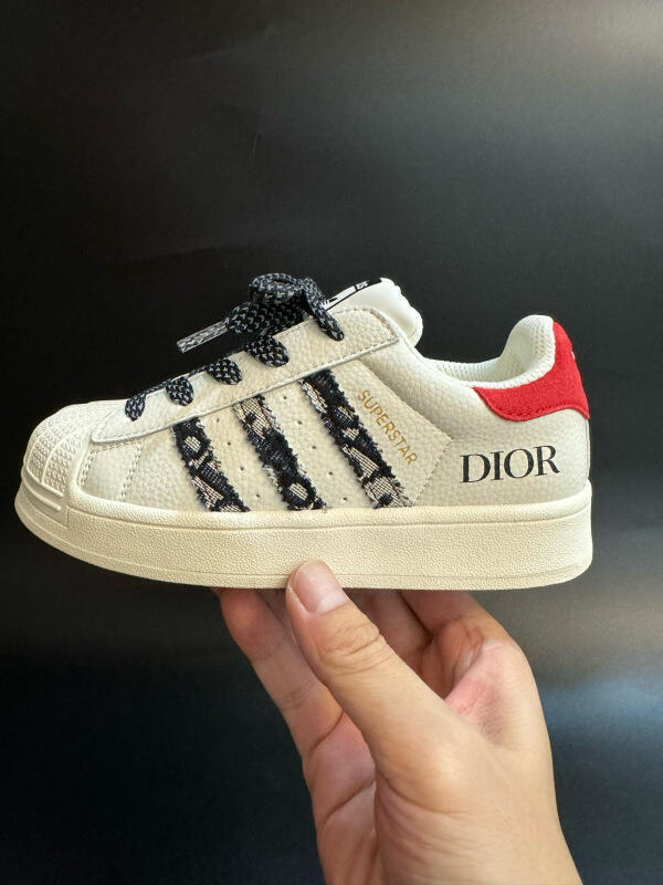 $29.47 ADIDAS ZT8968 gallery