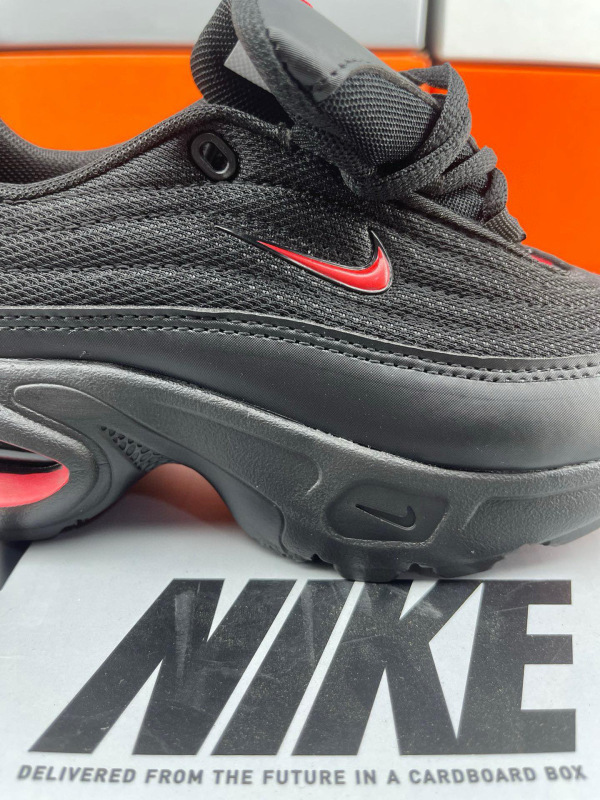 $29.47 NIKE MAX ZT8942 gallery