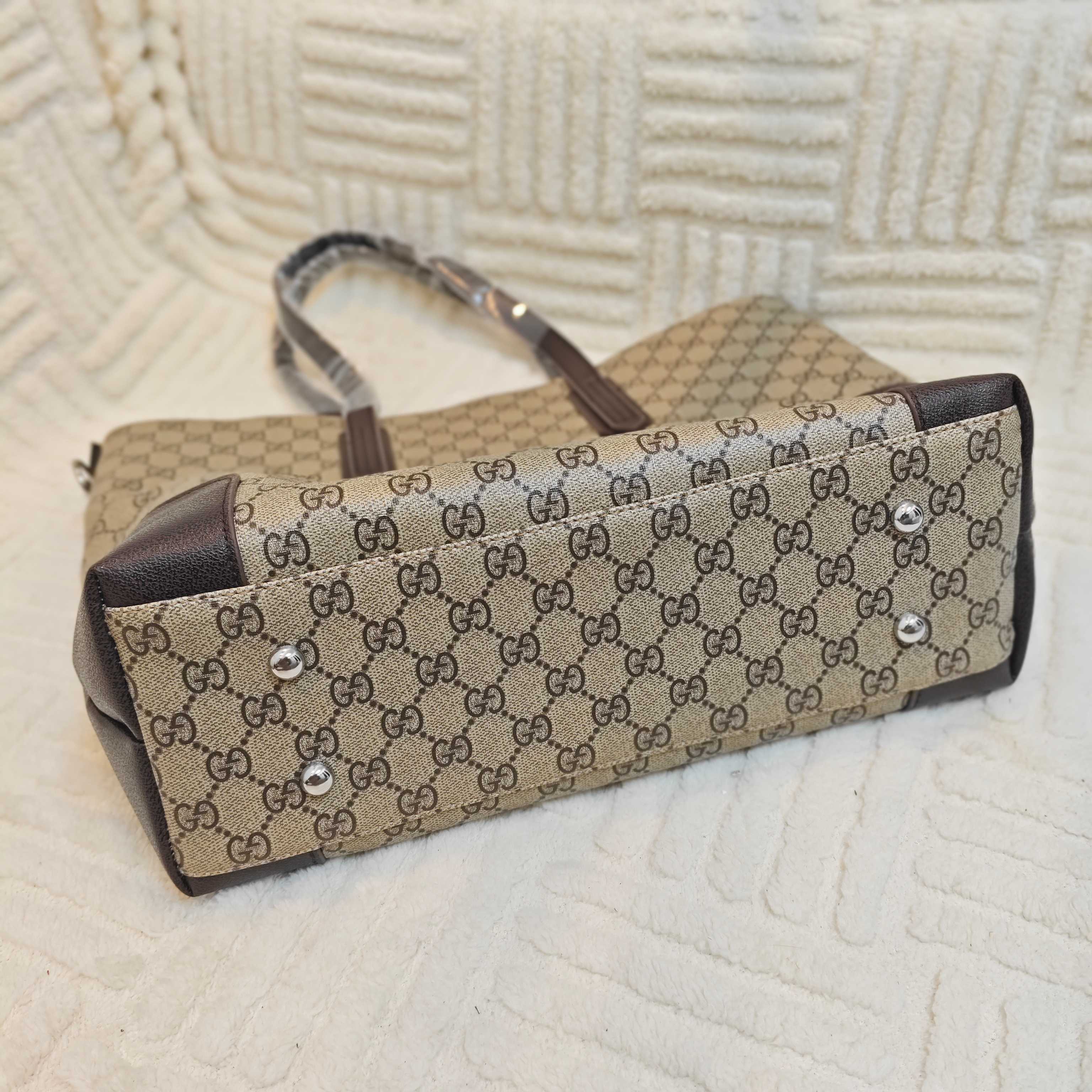 $29.75 GUCCI ZT10414 gallery