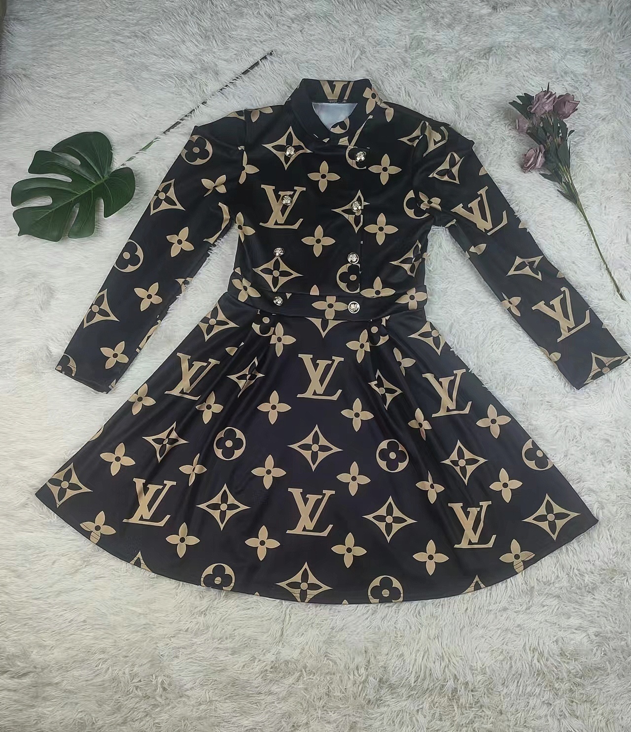 $30.18 LV ZT9442 gallery