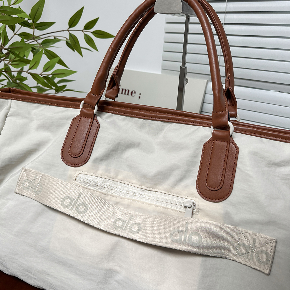 $31.50 ALO ZT10424 gallery