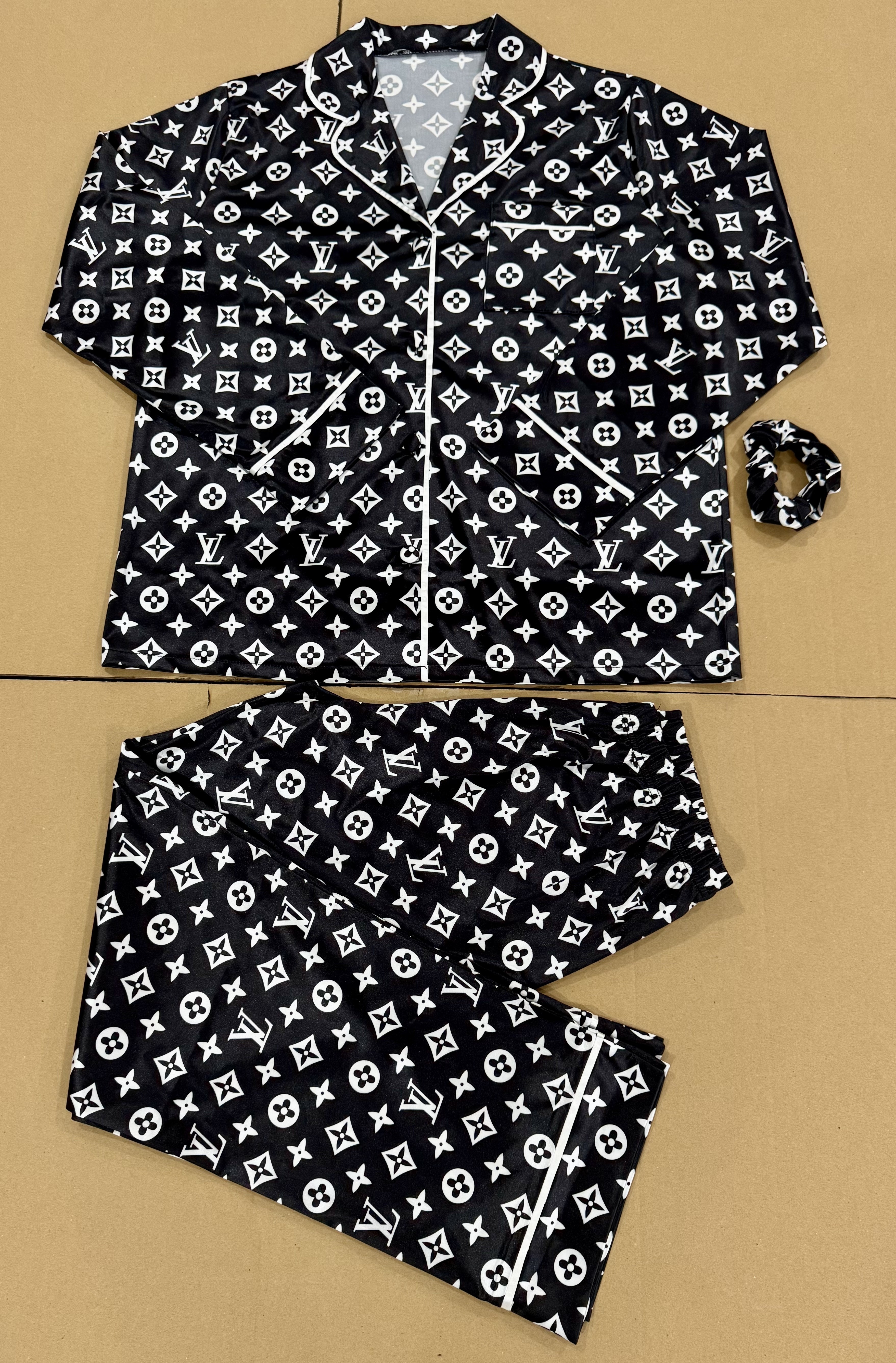 $32.07 GUCCI ZT9374 gallery