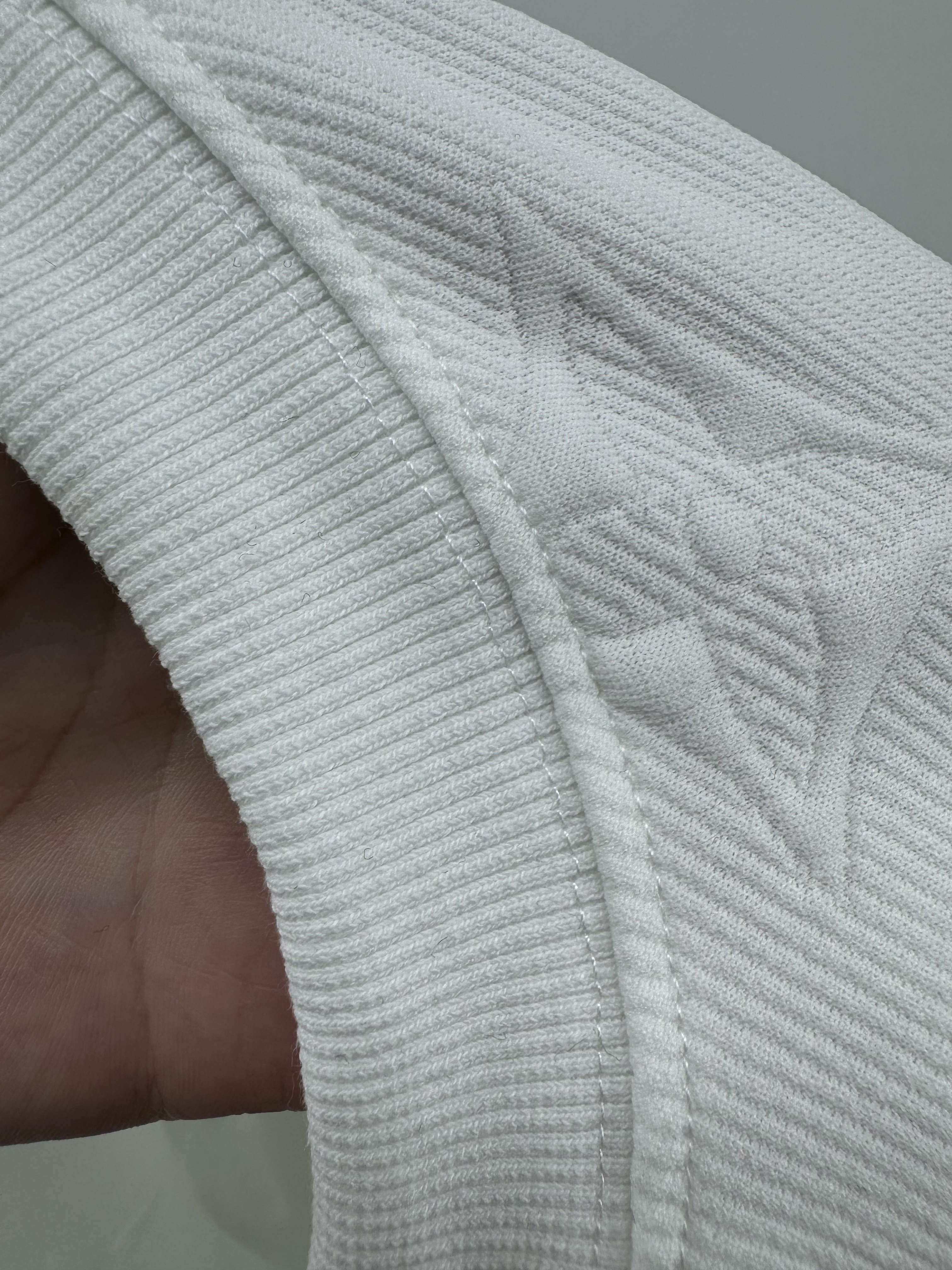 $32.07 LV ZT9391 gallery