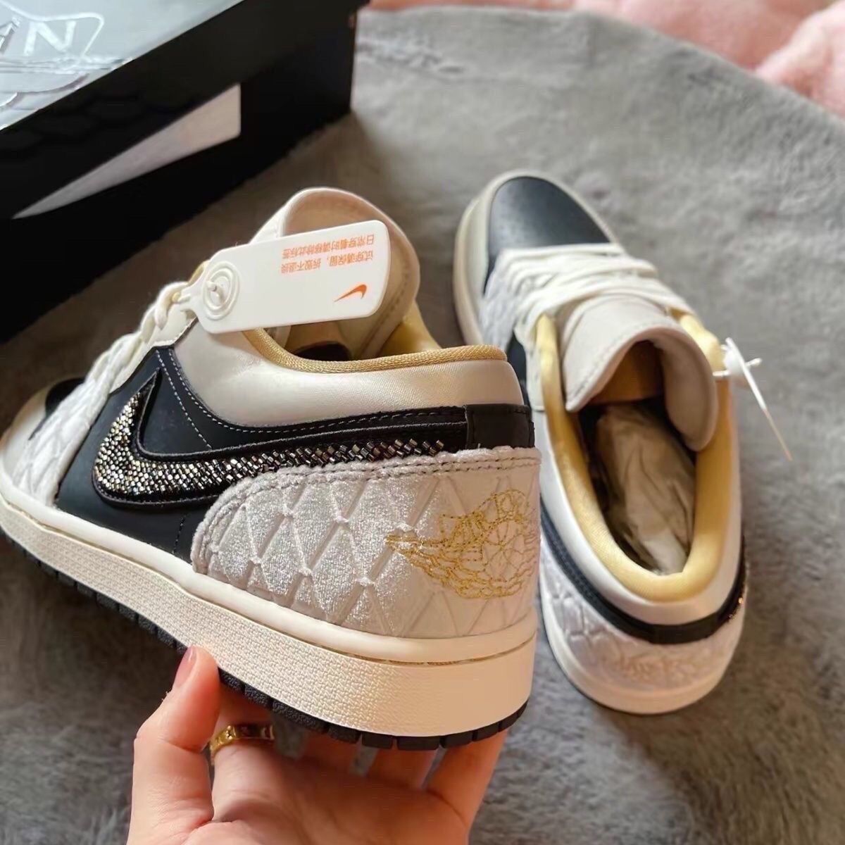 $32.15  nike  HE8124 gallery