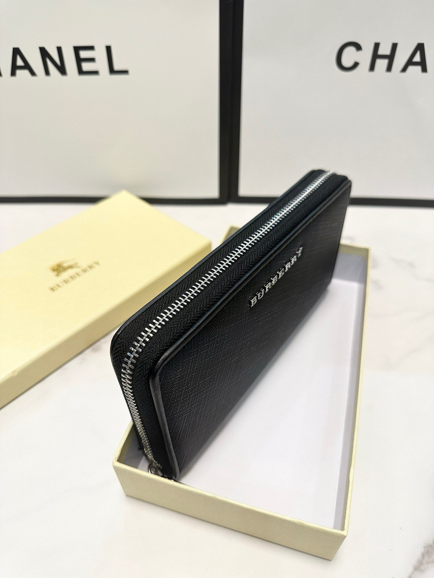 $32.15 Burberry ZT9575 gallery