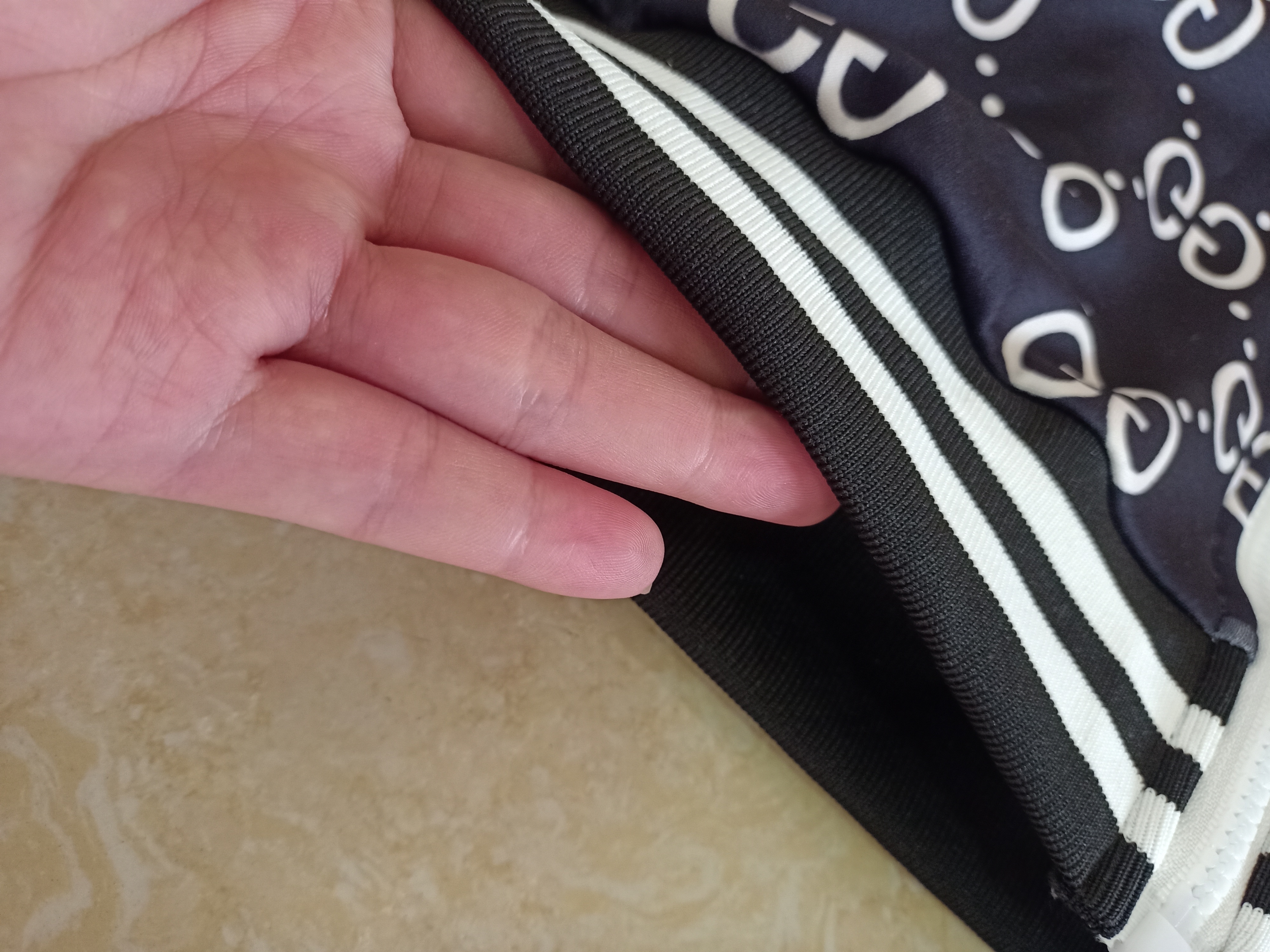 $32.15 GUCCI ZT9432 gallery