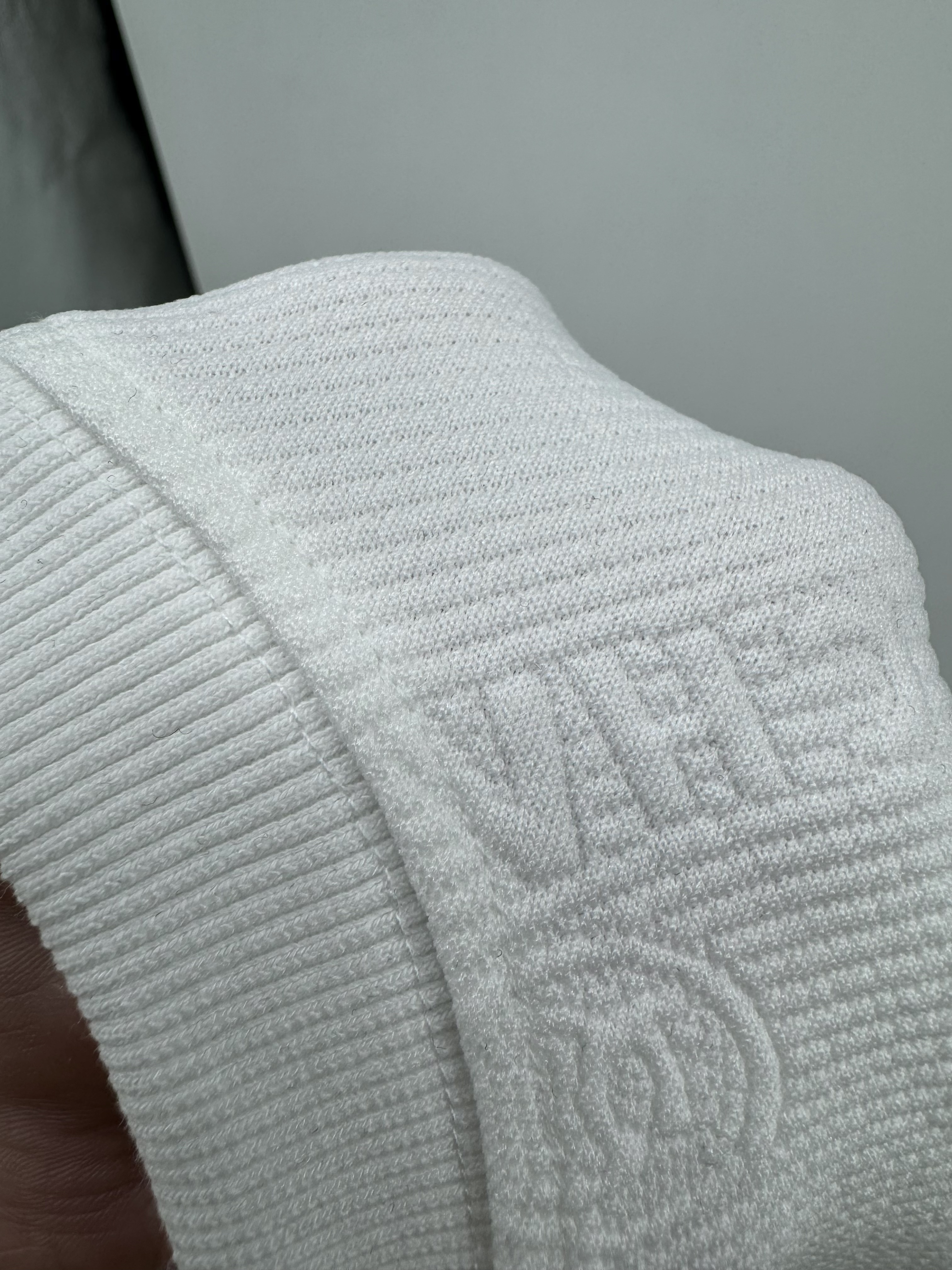 $33.98 CHANEL ZT9390 gallery